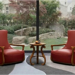 Cặp ghế thư giãn GTW2150 màu đỏ đô nổi bật, được chụp chính diện trong không gian phòng khách sang trọng. Ghế có thiết kế…