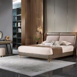 Giường ngủ bọc da GIC026-18 được chụp toàn cảnh trong một phòng ngủ hiện đại sang trọng. Giường có đầu giường cao, bọc da…