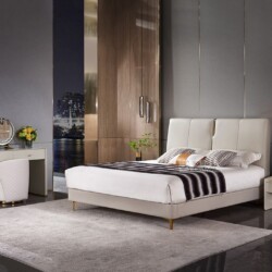 Giường ngủ bọc giả da Napa GIC035-18 màu be, phong cách hiện đại, được chụp toàn cảnh trong một phòng ngủ sang trọng. Đầu…
