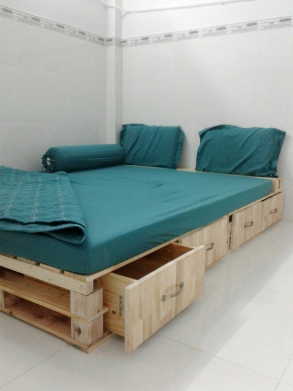 Pallet gỗ giường nhiều tiện ích