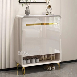 Tủ giày nhỏ gọn TDB501 màu trắng kem, phong cách hiện đại, được chụp chính diện trong không gian tiền sảnh hoặc hành lang…
