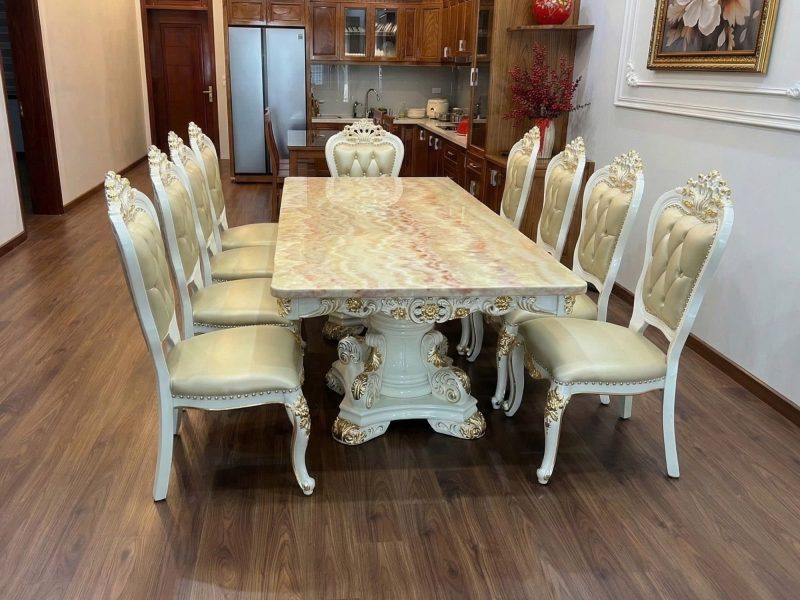 Bộ Bàn Ăn Tân Cổ Điển 10 Ghế BAT66-24 Dát Vàng Họa Tiết