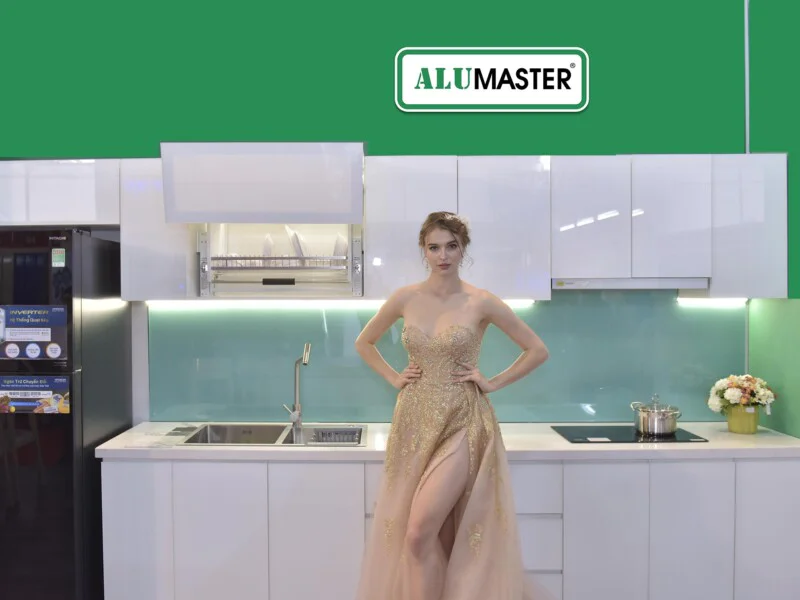 tu bep cao cap alumaster 18