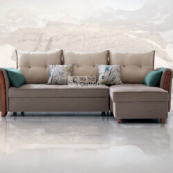 Sofa giường đa năng SF276-2G góc phải được chụp chính diện, nổi bật với tông màu be chủ đạo của vải bọc. Sofa có ba gối tự…