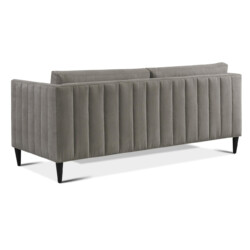 Hình ảnh chụp từ phía sau của sofa băng Michael SF-577, hơi chếch góc, trên nền trắng studio. Lưng sofa được thiết kế với…