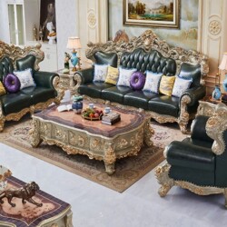 Bộ sofa tân cổ điển sang trọng gồm một ghế đơn, một ghế đôi và một ghế ba, được chụp từ góc nhìn tổng thể trong một phòng…
