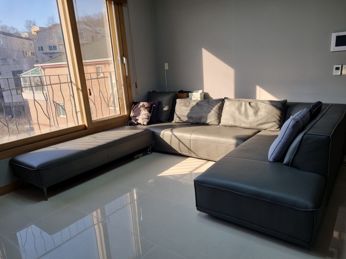 Sofa Openhouse – Sofa Góc Hiện Đại Da Cao Cấp Cỡ Lớn Cho Sự Thoải Mái