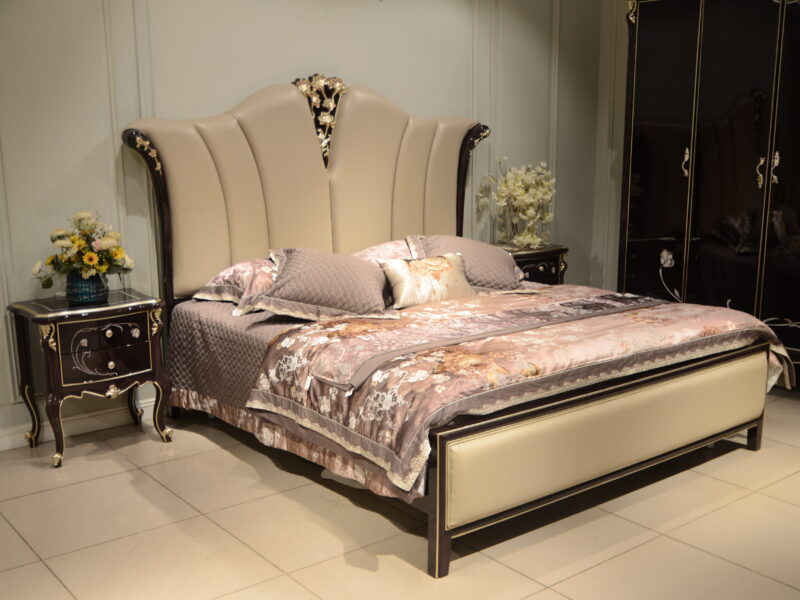 Giường ngủ Tân Cổ Điển