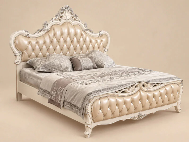 Giường ngủ tân cổ điển GIB02-18 chụp góc nghiêng toàn cảnh, không có người, làm nổi bật sự sang trọng của sản phẩm. Đầu gi…