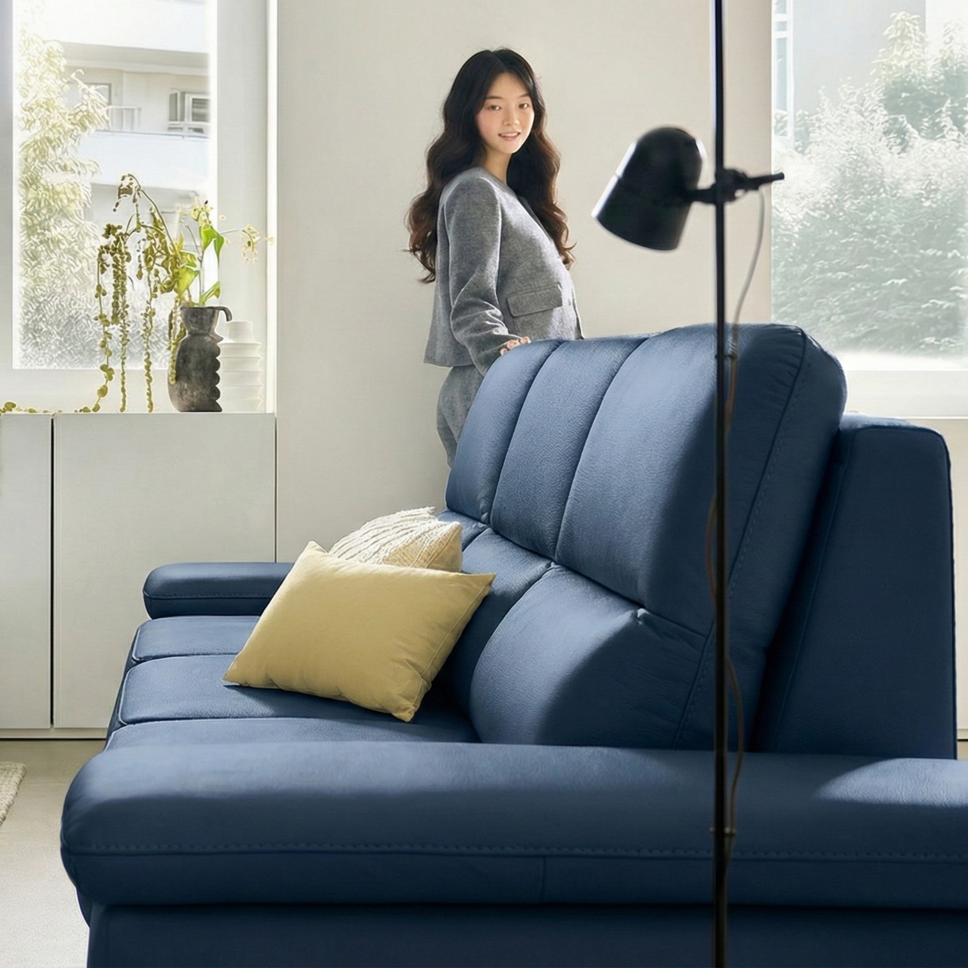 sofa AERIE sofa da hiện đại và êm ái