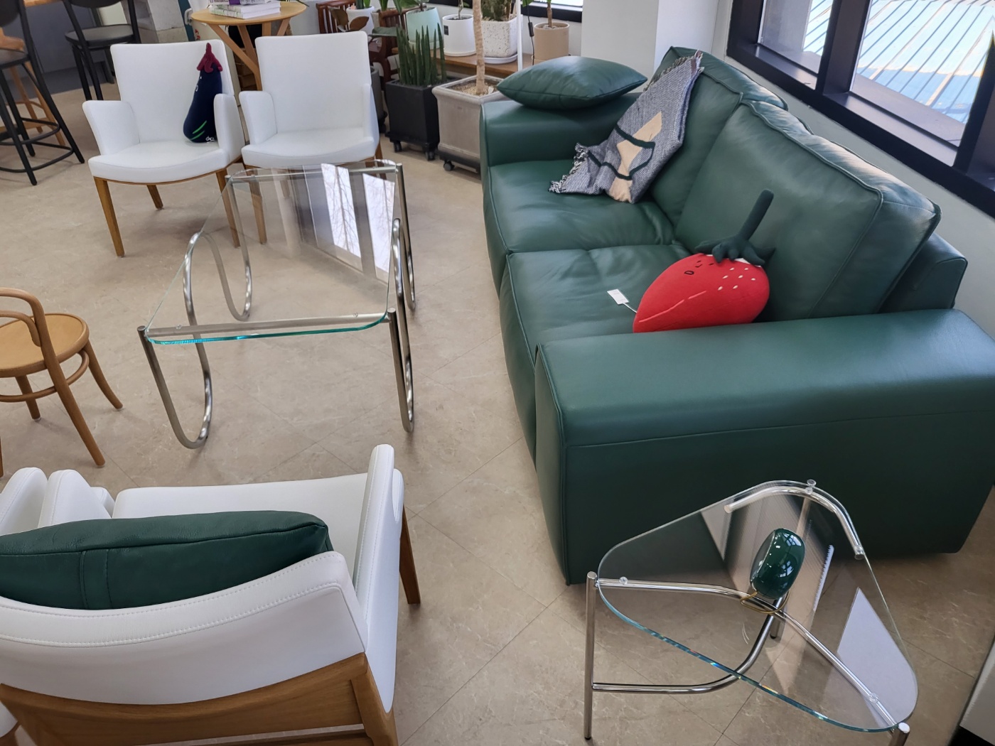 Sofa COZYLOAF – Sofa Da Dáng Băng Hiện Đại Êm Ái Thiết Kế Tối Giản