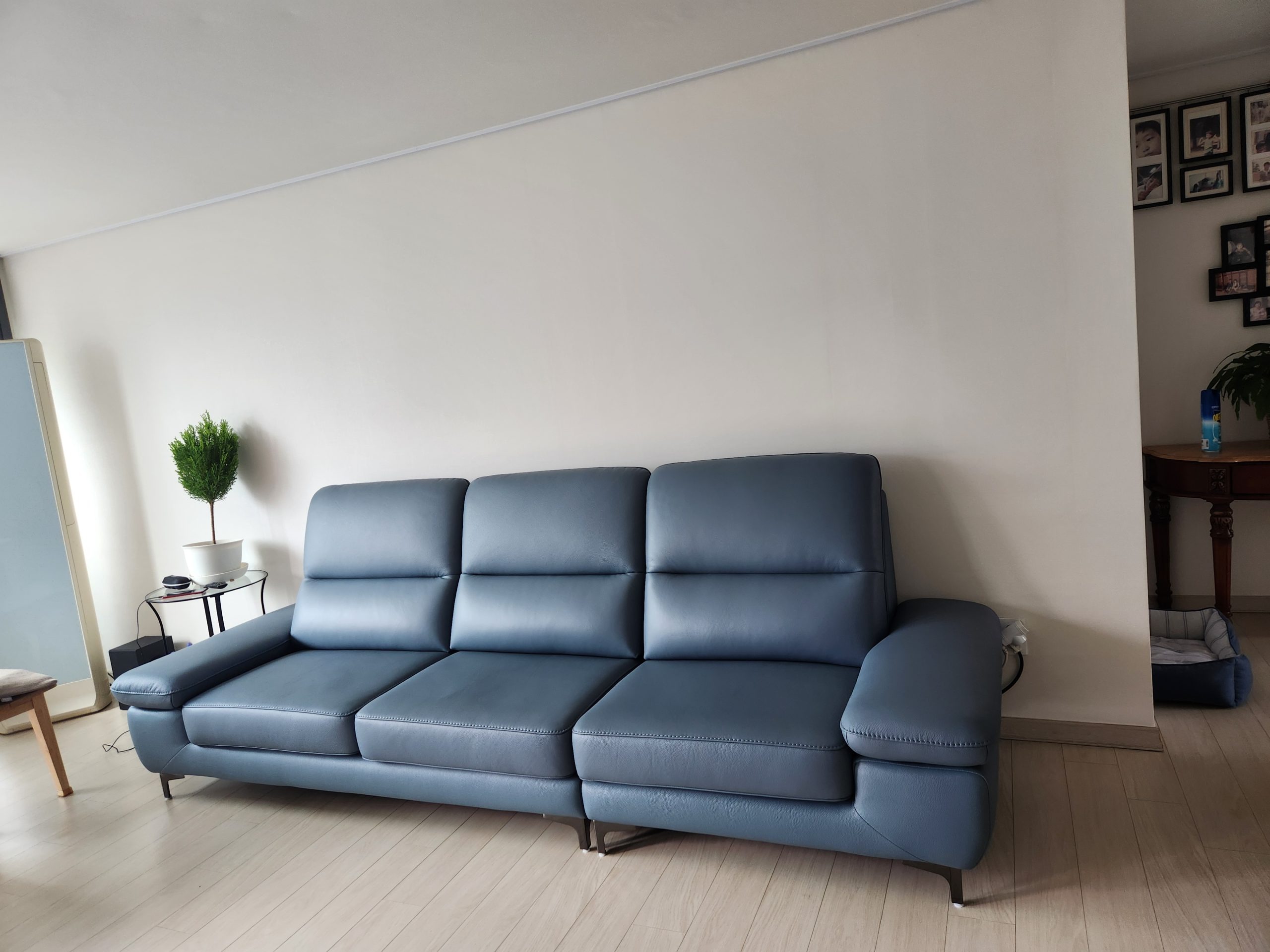 Sofa FEATHER - Sofa Băng Hiện Đại Bọc Da Êm Ái Như Mây