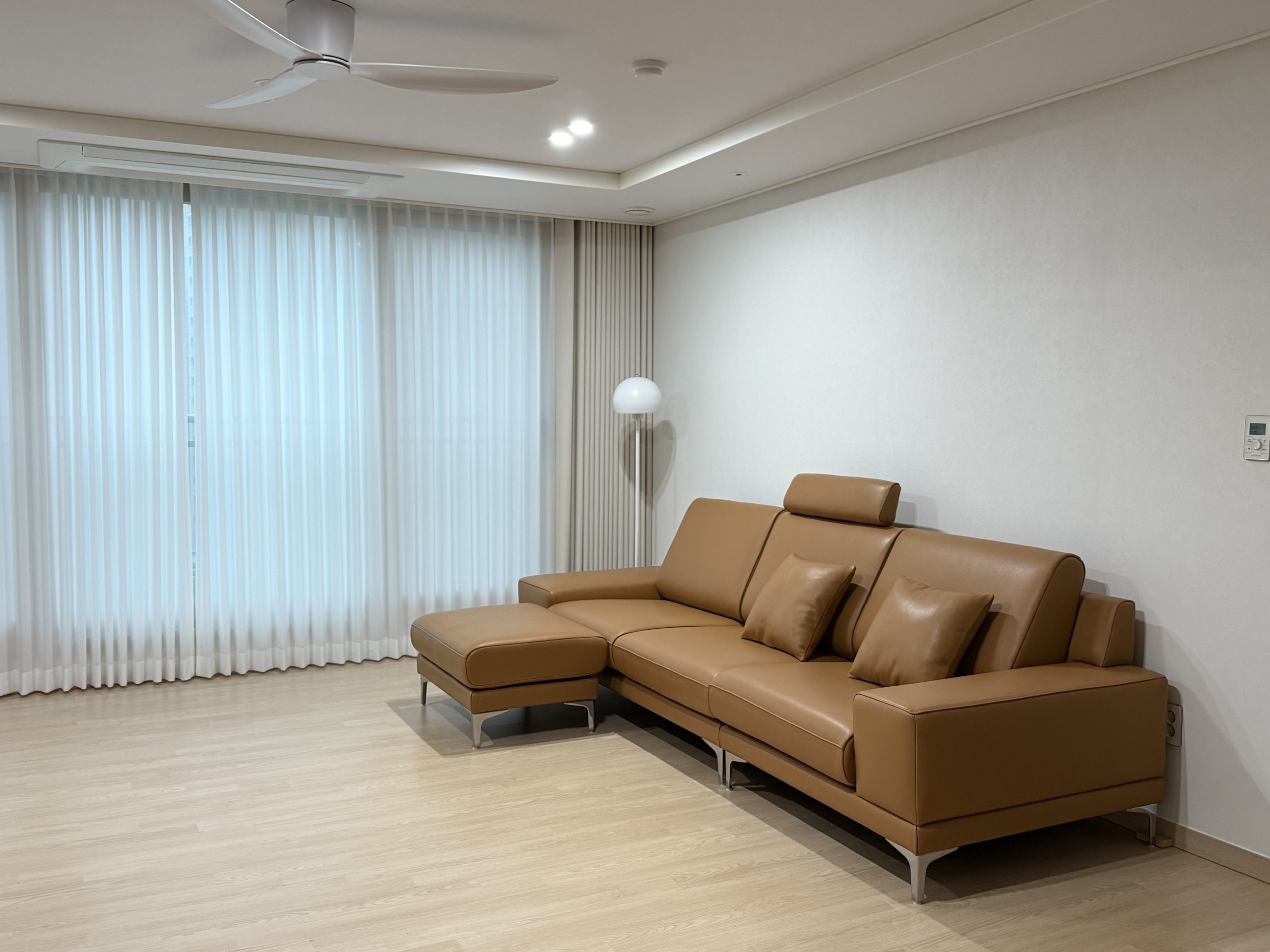 Sofa FLEXA - Sofa Da Hiện Đại Cao Cấp Đỉnh Cao Sự Êm Ái 