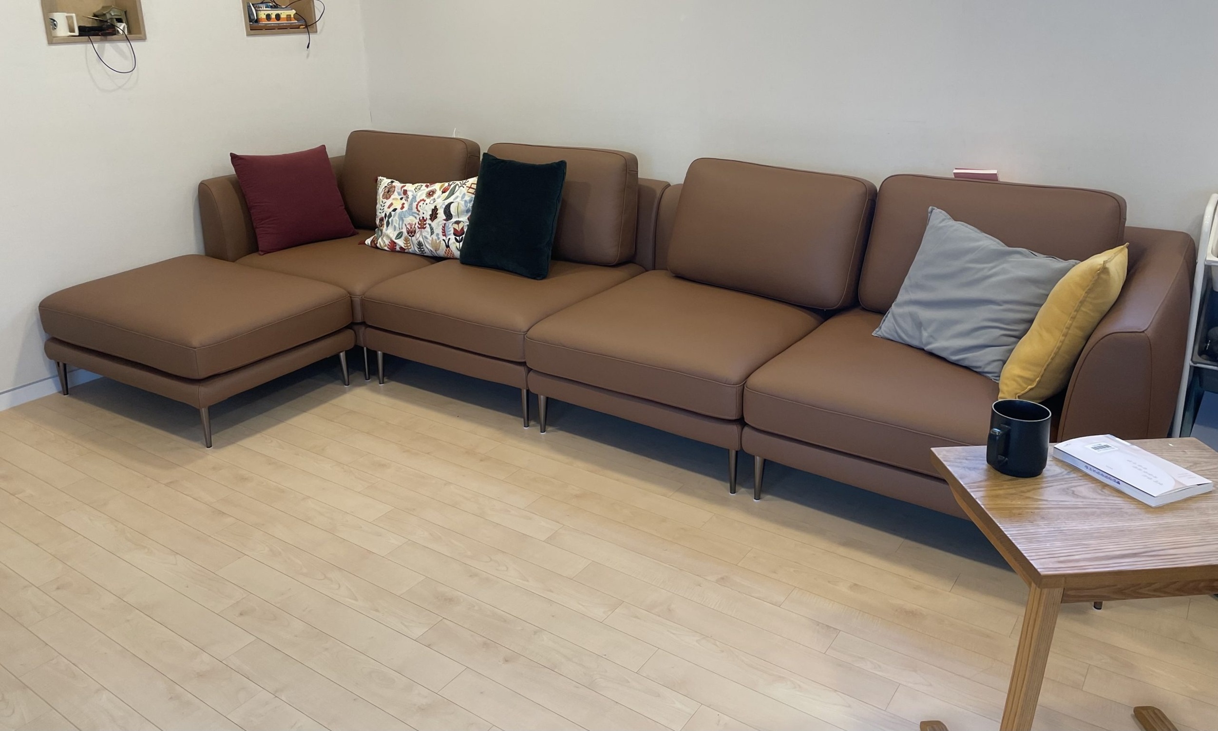 Sofa NOVA - Sofa Da Hiện Đại Thiết Kế Module Linh Hoạt Tùy Biến Theo Ý Bạn