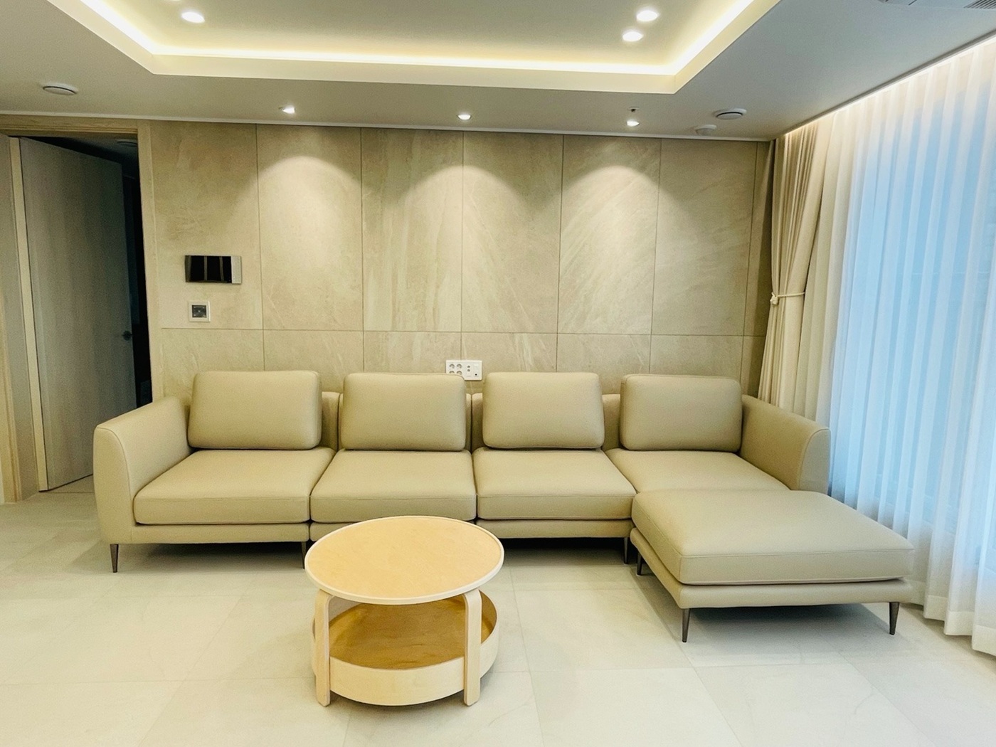 Sofa NOVA - Sofa Da Hiện Đại Thiết Kế Module Linh Hoạt Tùy Biến Theo Ý Bạn