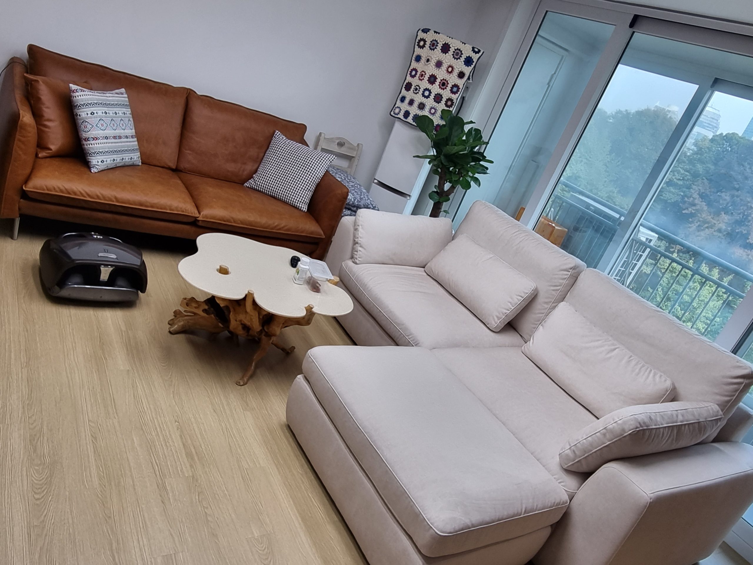 Sofa REFINE – Sofa Da Cao Cấp Ấm Áp Cho Phòng Khách Hiện Đại
