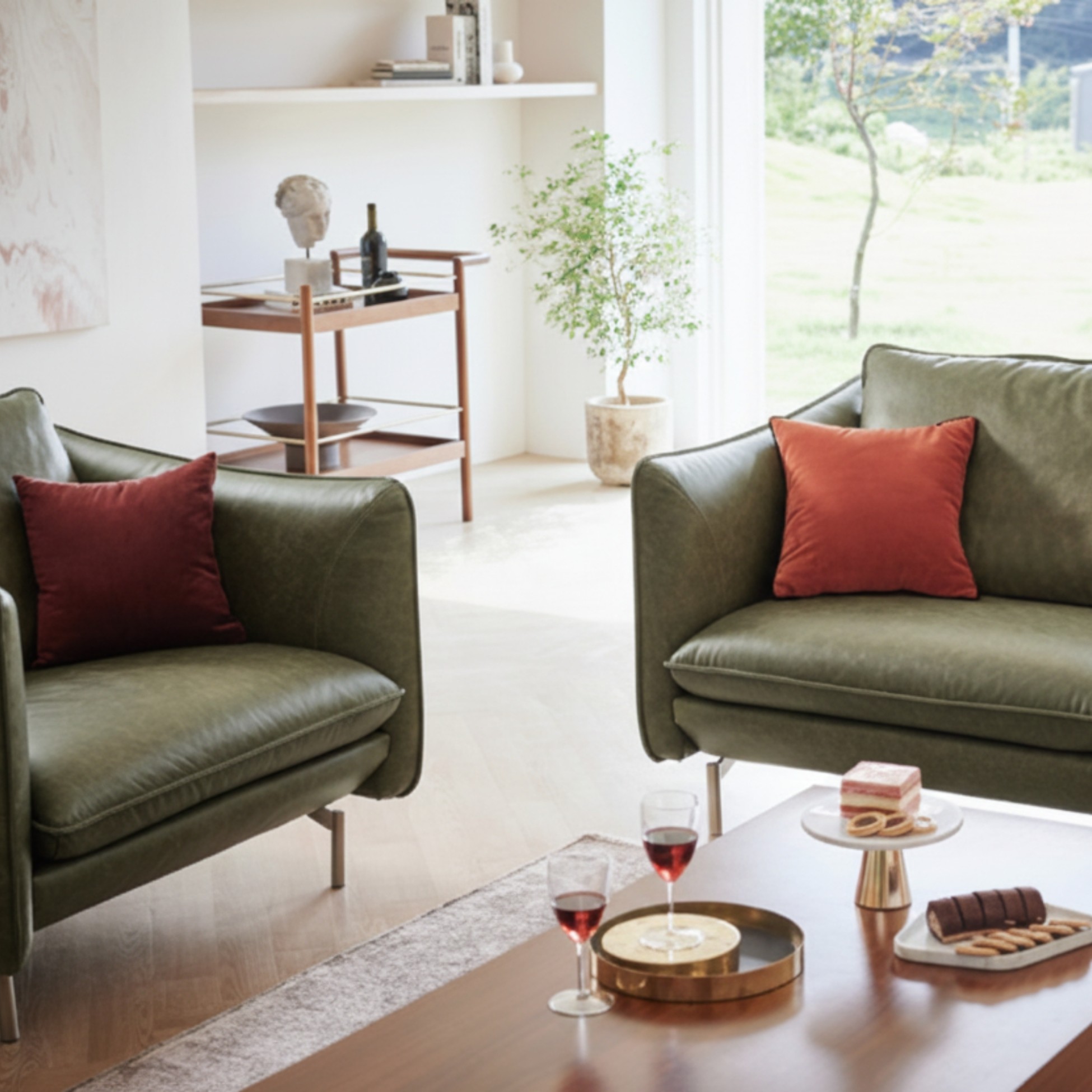 Sofa REFINE – Sofa Da Cao Cấp Ấm Áp Cho Phòng Khách Hiện Đại