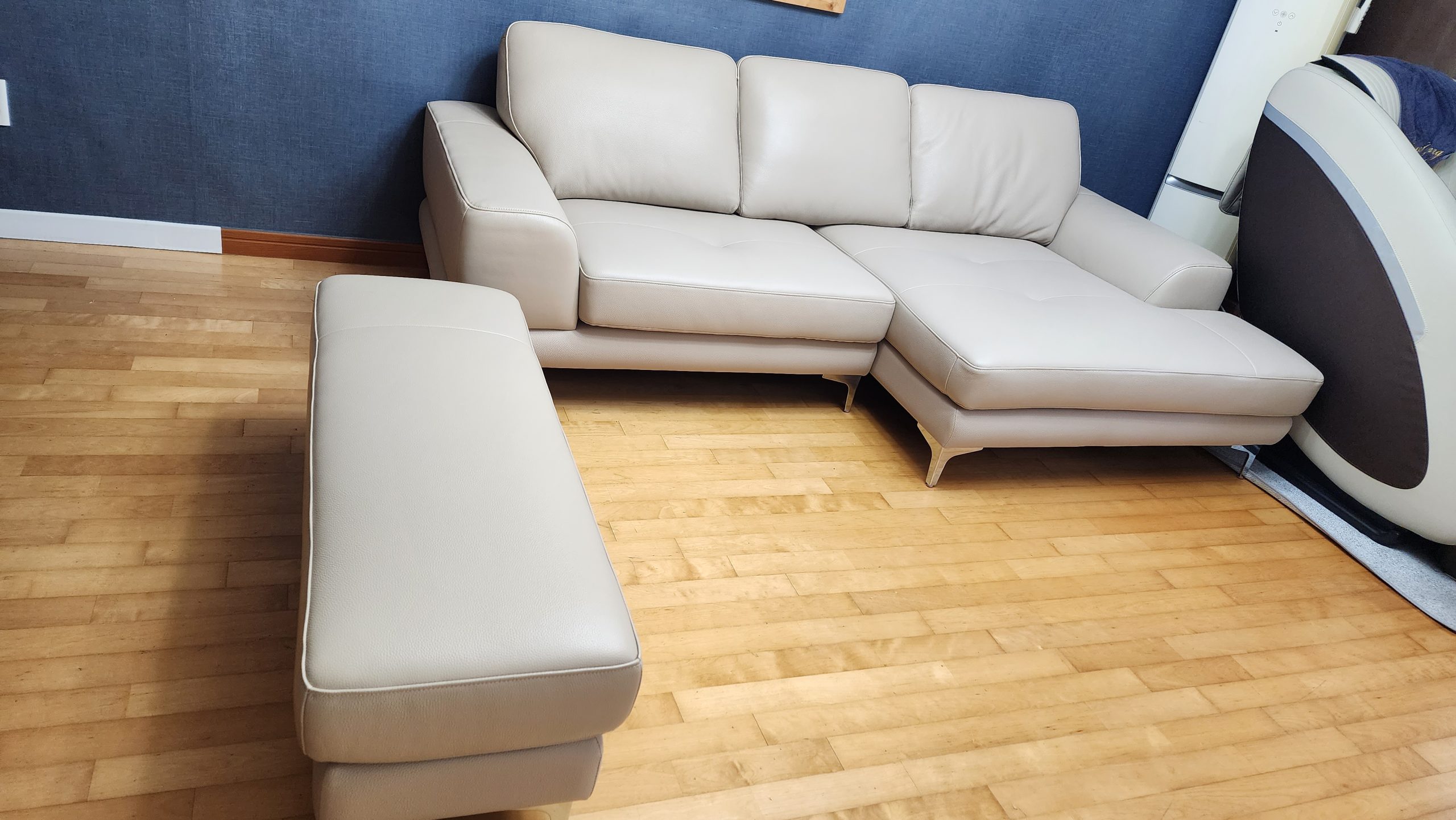 Sofa VERSA – Sofa Da Cao Cấp Linh Hoạt Tùy Biến Phong Cách