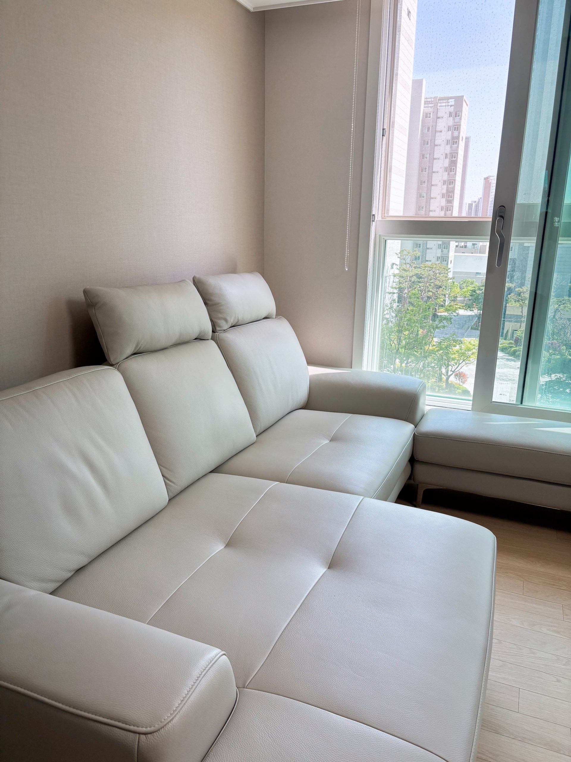 Sofa VERSA – Sofa Da Cao Cấp Linh Hoạt Tùy Biến Phong Cách