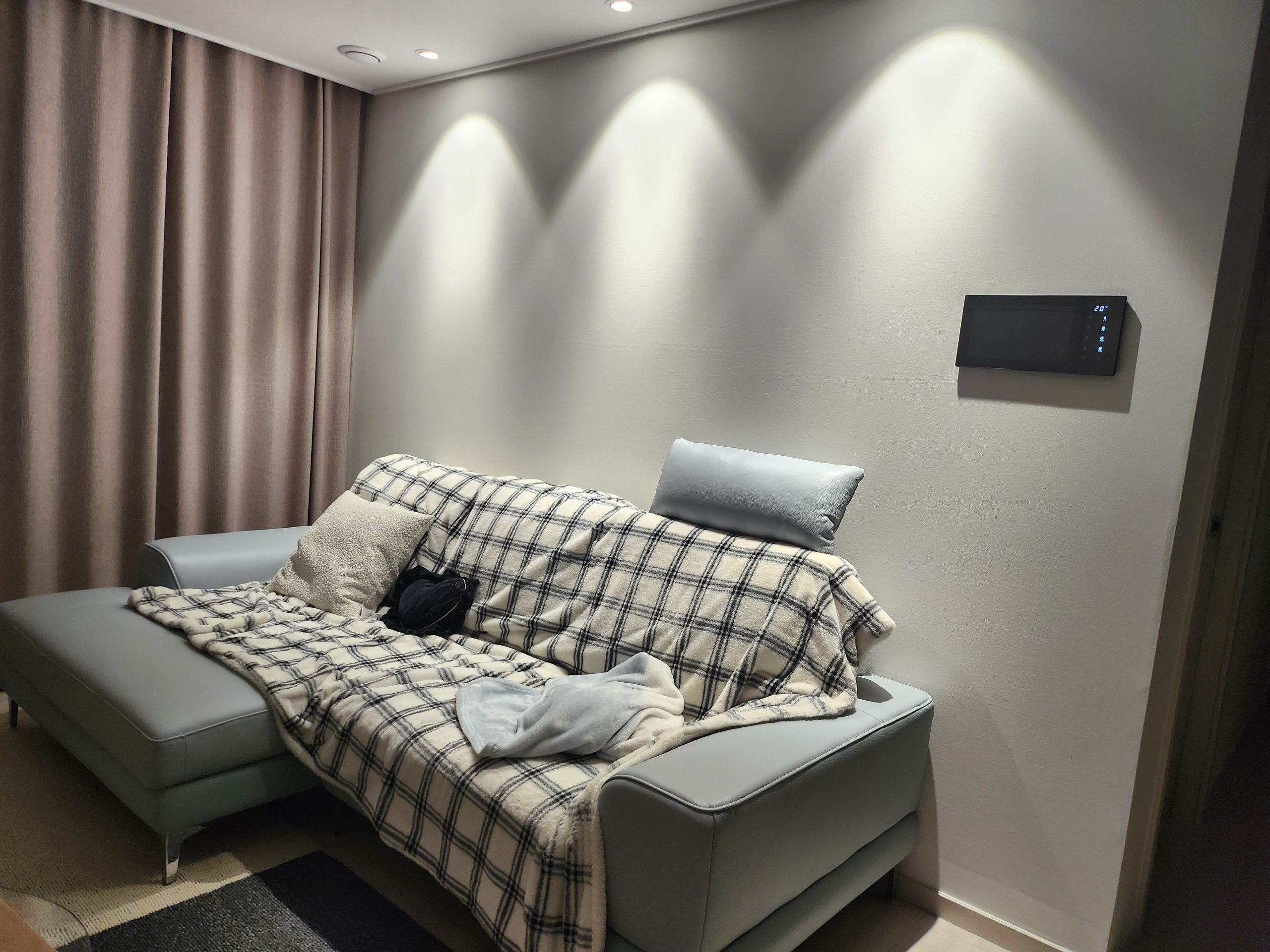 Sofa VERSA – Sofa Da Cao Cấp Linh Hoạt Tùy Biến Phong Cách