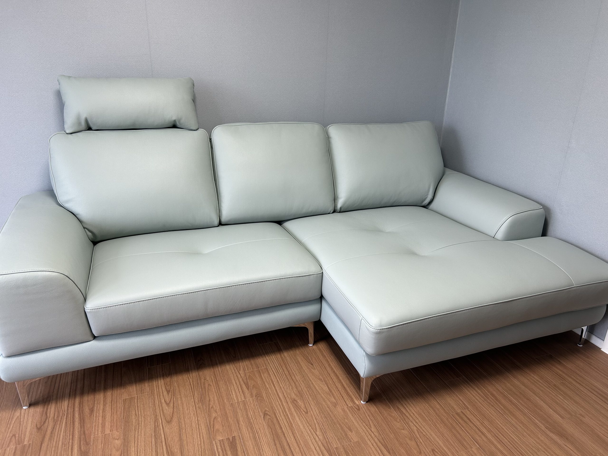 Sofa VERSA – Sofa Da Cao Cấp Linh Hoạt Tùy Biến Phong Cách