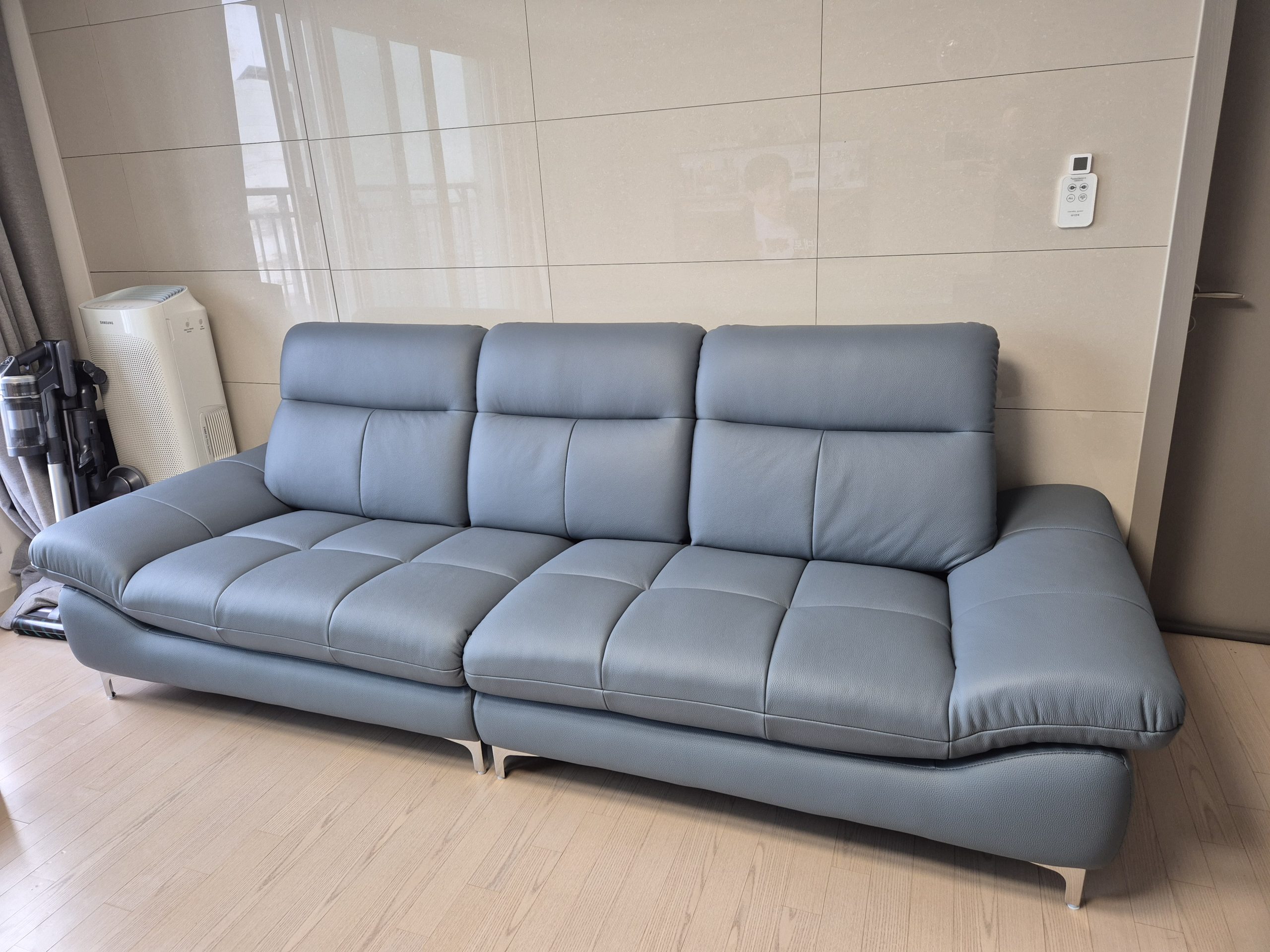 Sofa LIVIAN - Sofa Da Cao Cấp Hiện Đại Êm Ái