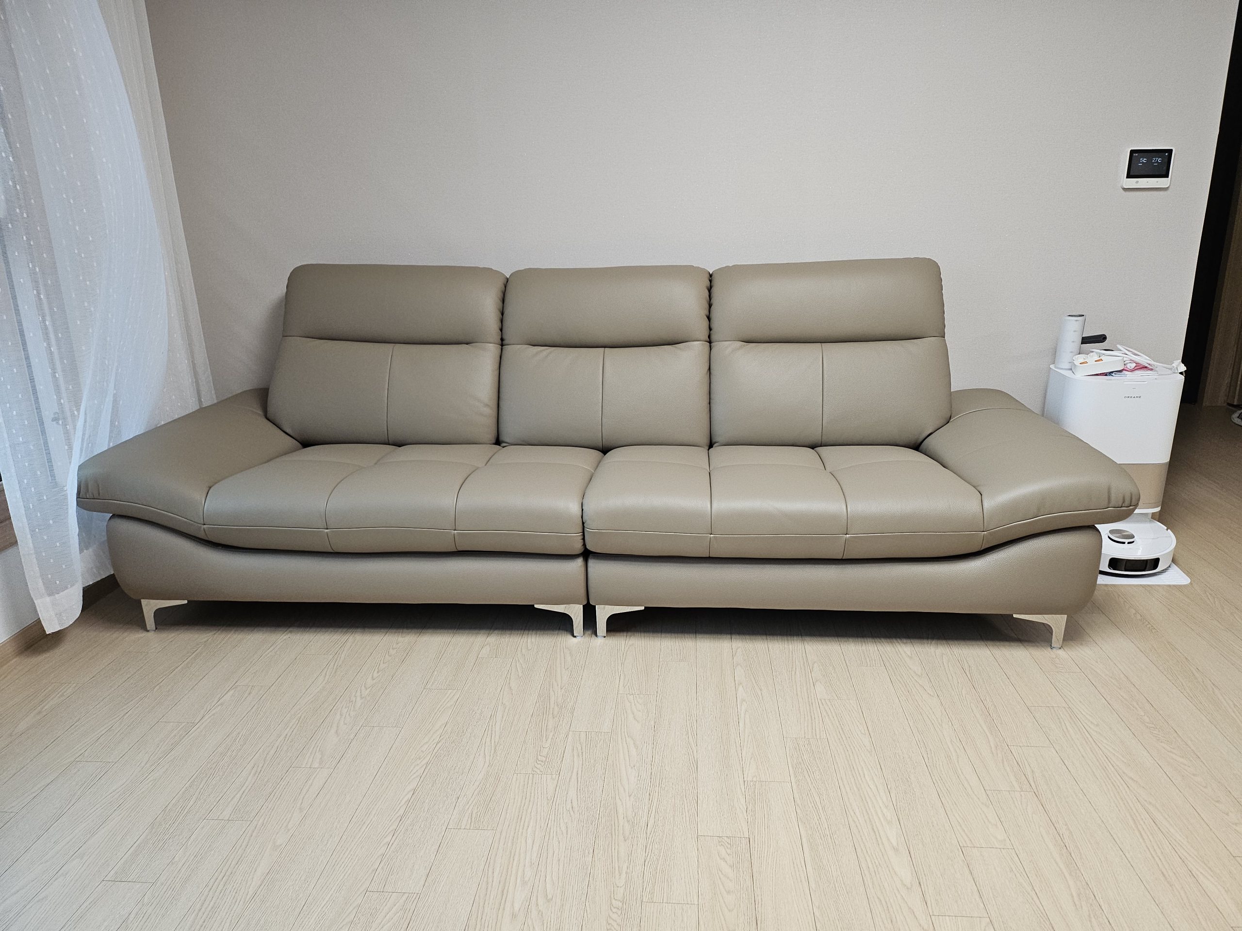 Sofa LIVIAN - Sofa Da Cao Cấp Hiện Đại Êm Ái
