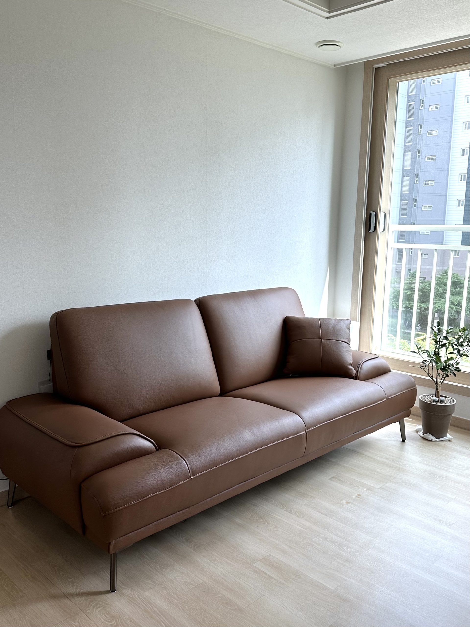 Sofa MILAN - Sofa Da Cao Cấp Hiện Đại Thiết Kế Tối Giản Thoải Mái