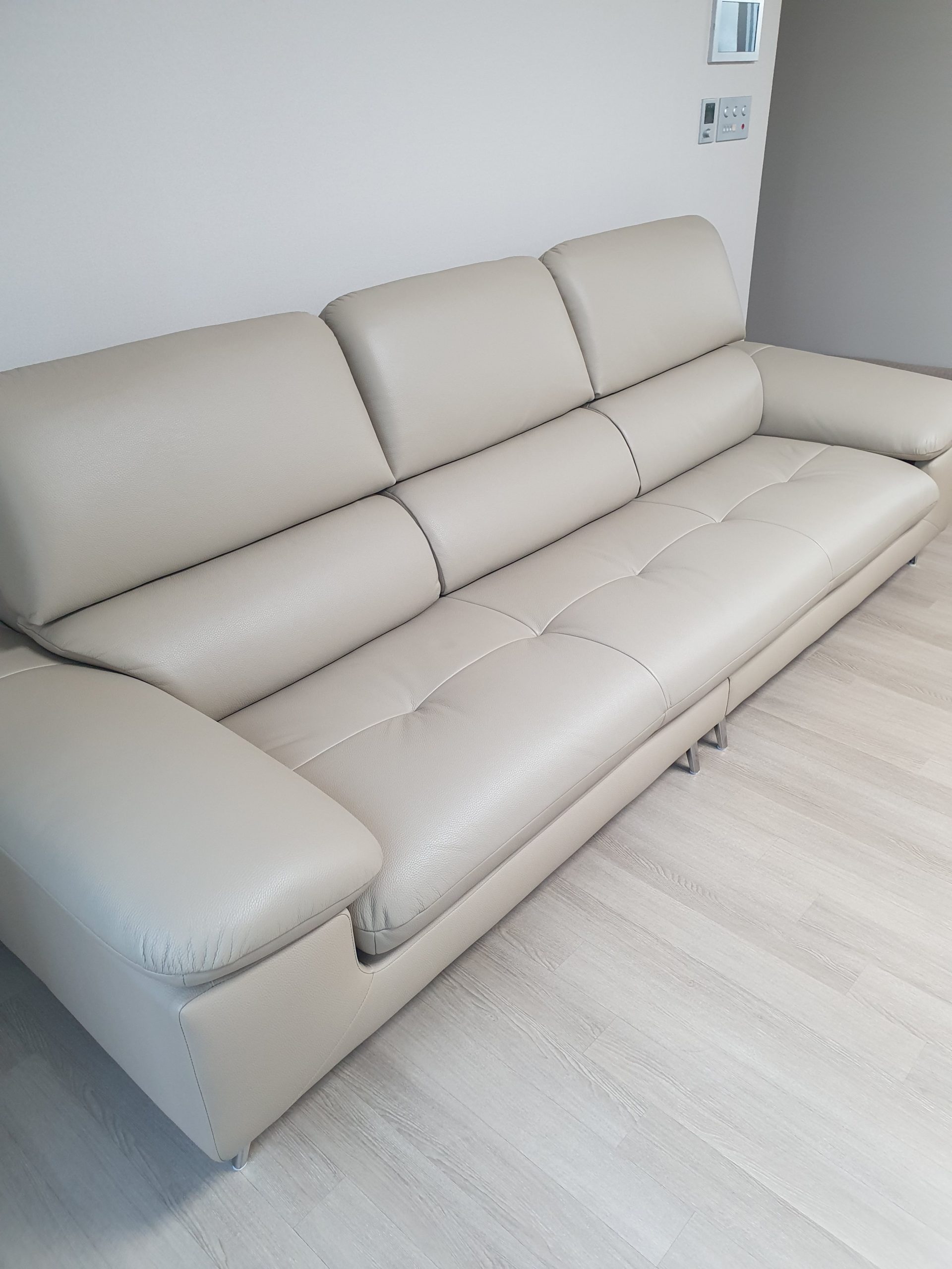 Sofa Ravell - Sofa Da Hiện Đại Cao Cấp Cho Phòng Khách