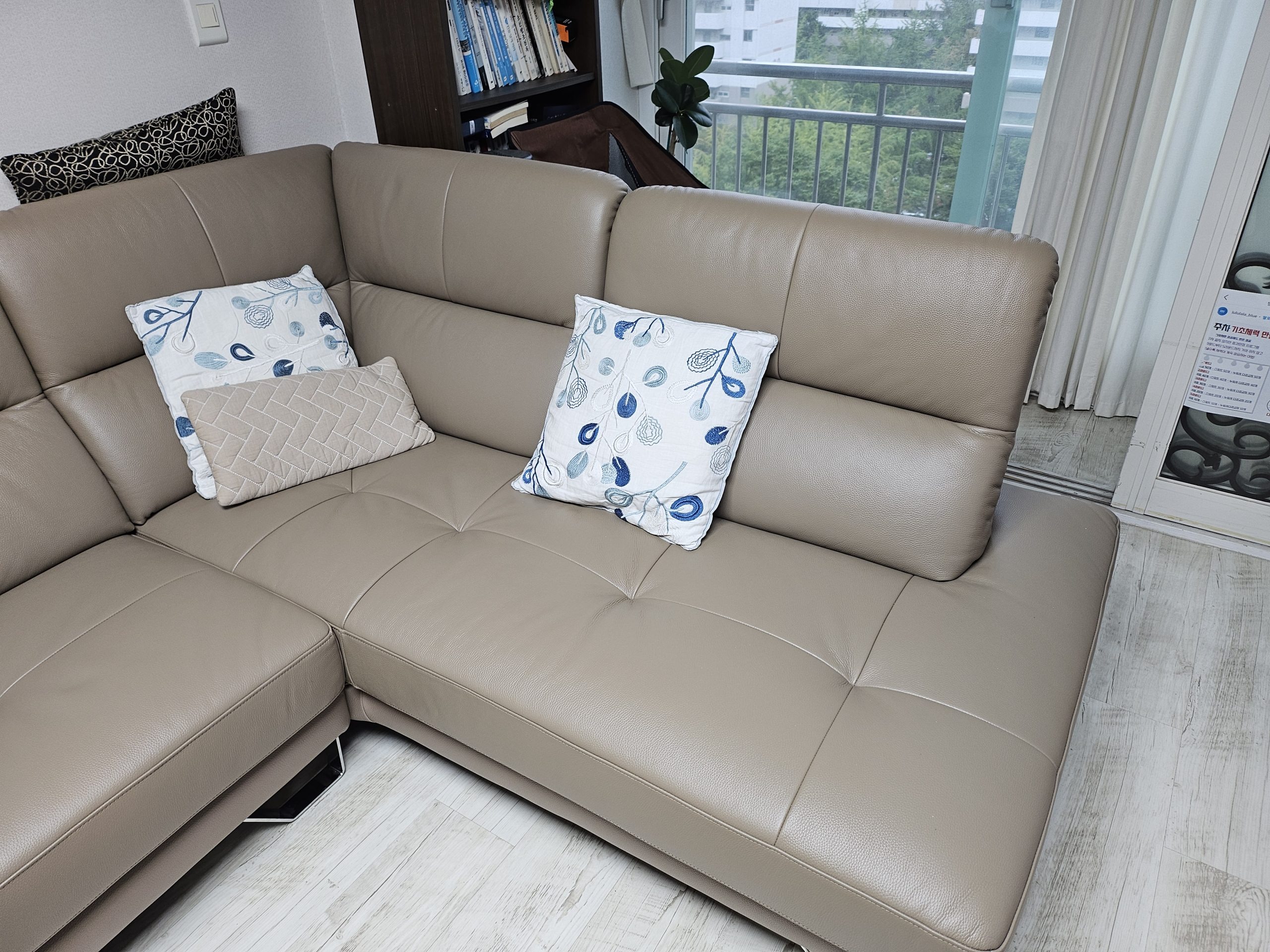 Sofa UNWIND – Sofa Da Cao Cấp Góc L Rộng Rãi Êm Ái Thư Giãn