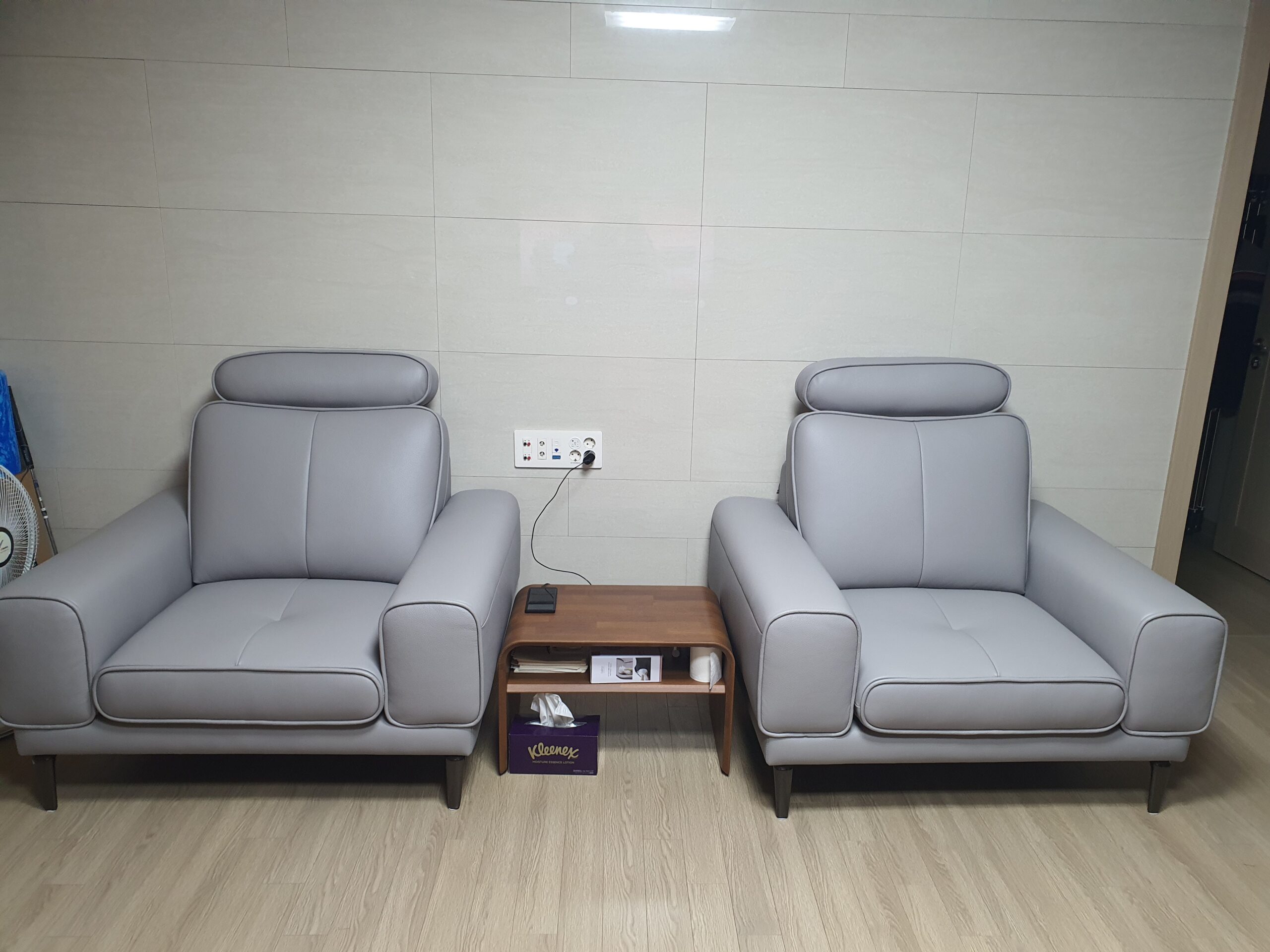Sofa BELVE - Sofa Da Đơn Trẻ Trung Thư Giãn Sau Ngày Dài