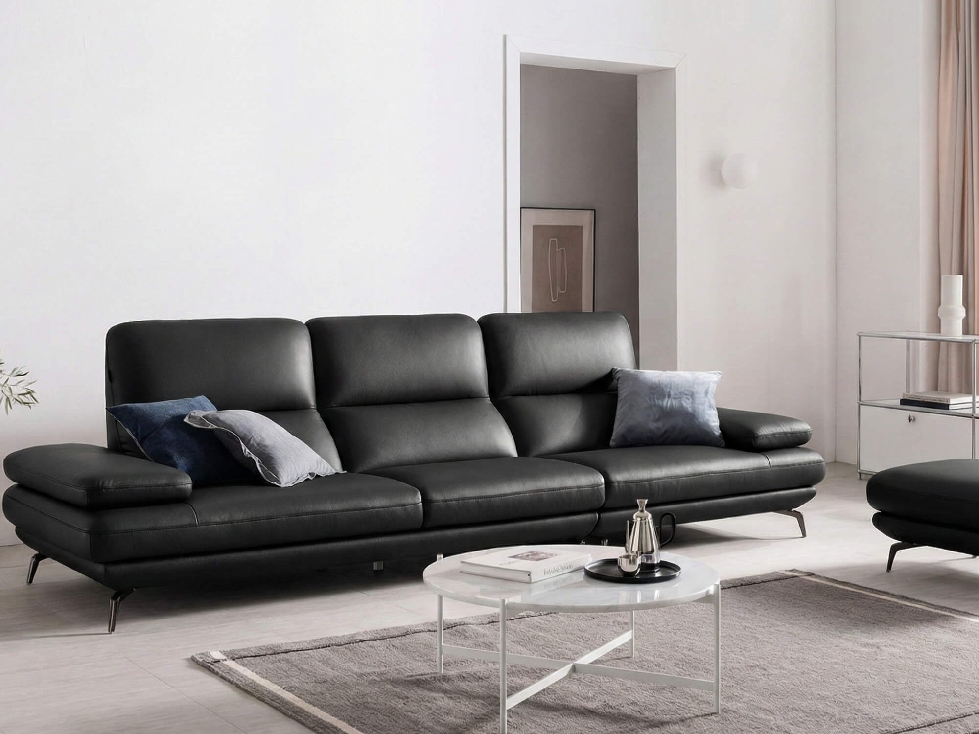 Sofa BENEDICT - Sofa Băng 4 Chỗ Bọc Da Với Tay Điều Chỉnh Thông Minh