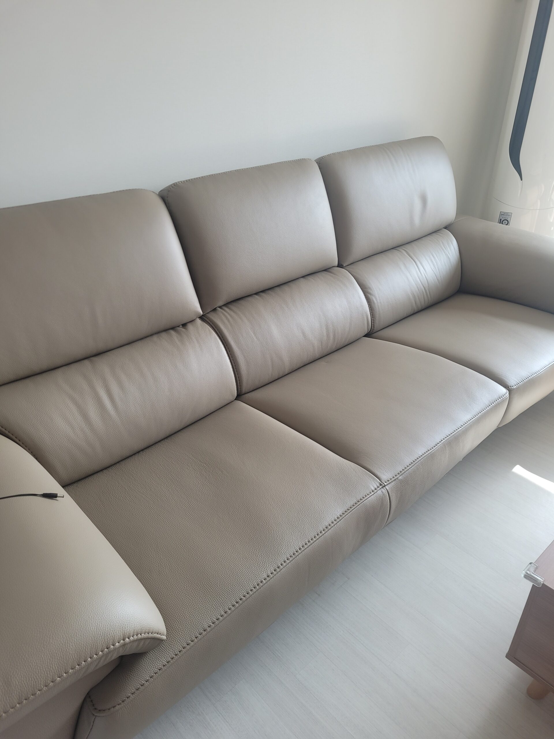 Sofa BENFORD – Sofa Băng Hiện Đại Bọc Da Thiết Di Chuyển Tự Do Êm Ái 