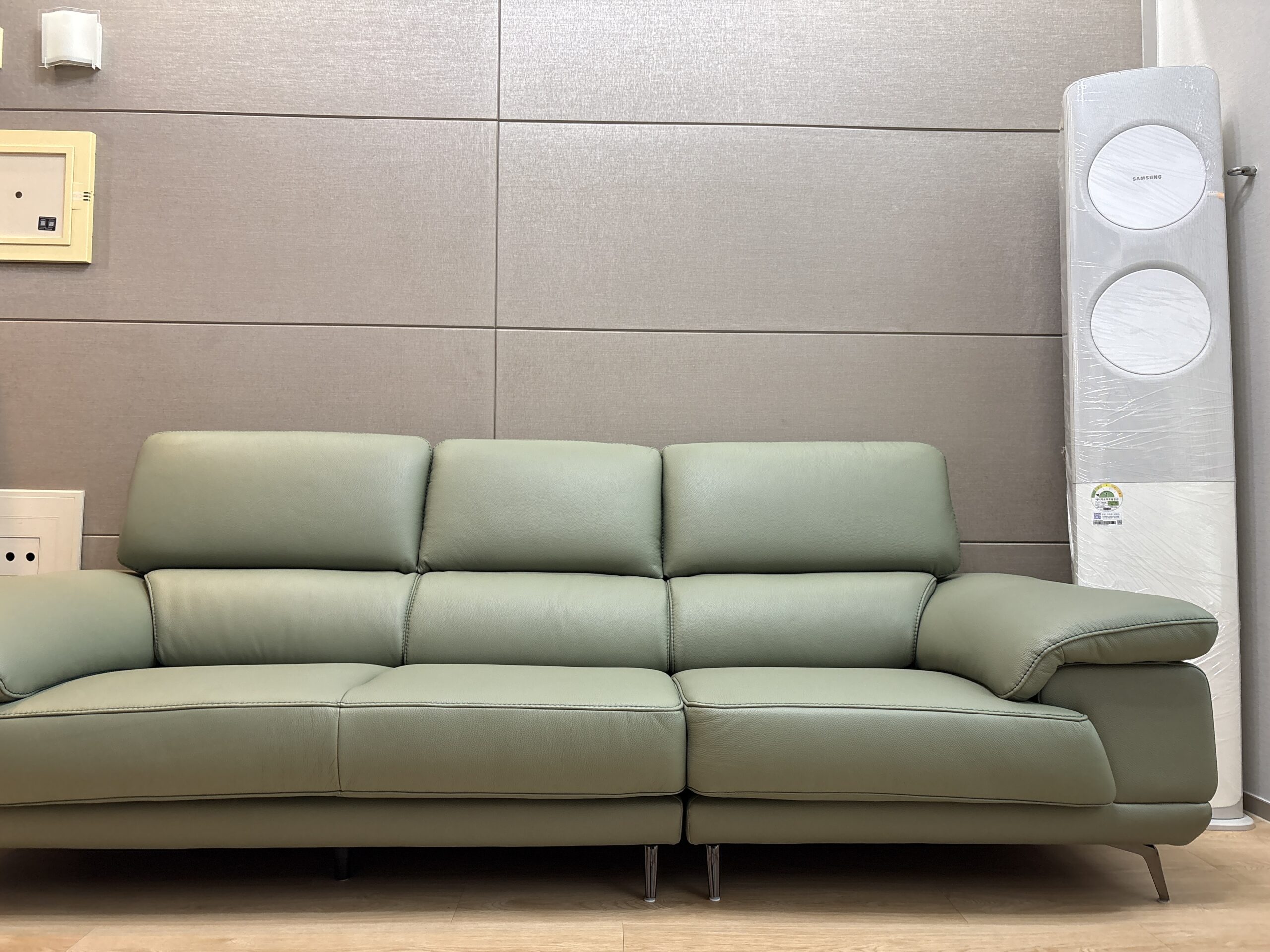 Sofa BENFORD – Sofa Băng Hiện Đại Bọc Da Thiết Di Chuyển Tự Do Êm Ái 