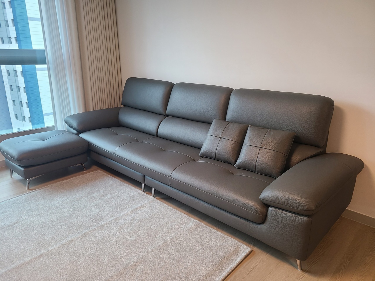 Sofa COMFORA - Sofa Băng Cao Cấp Tinh Tế Tay Vịn Thấp Thoải Mái