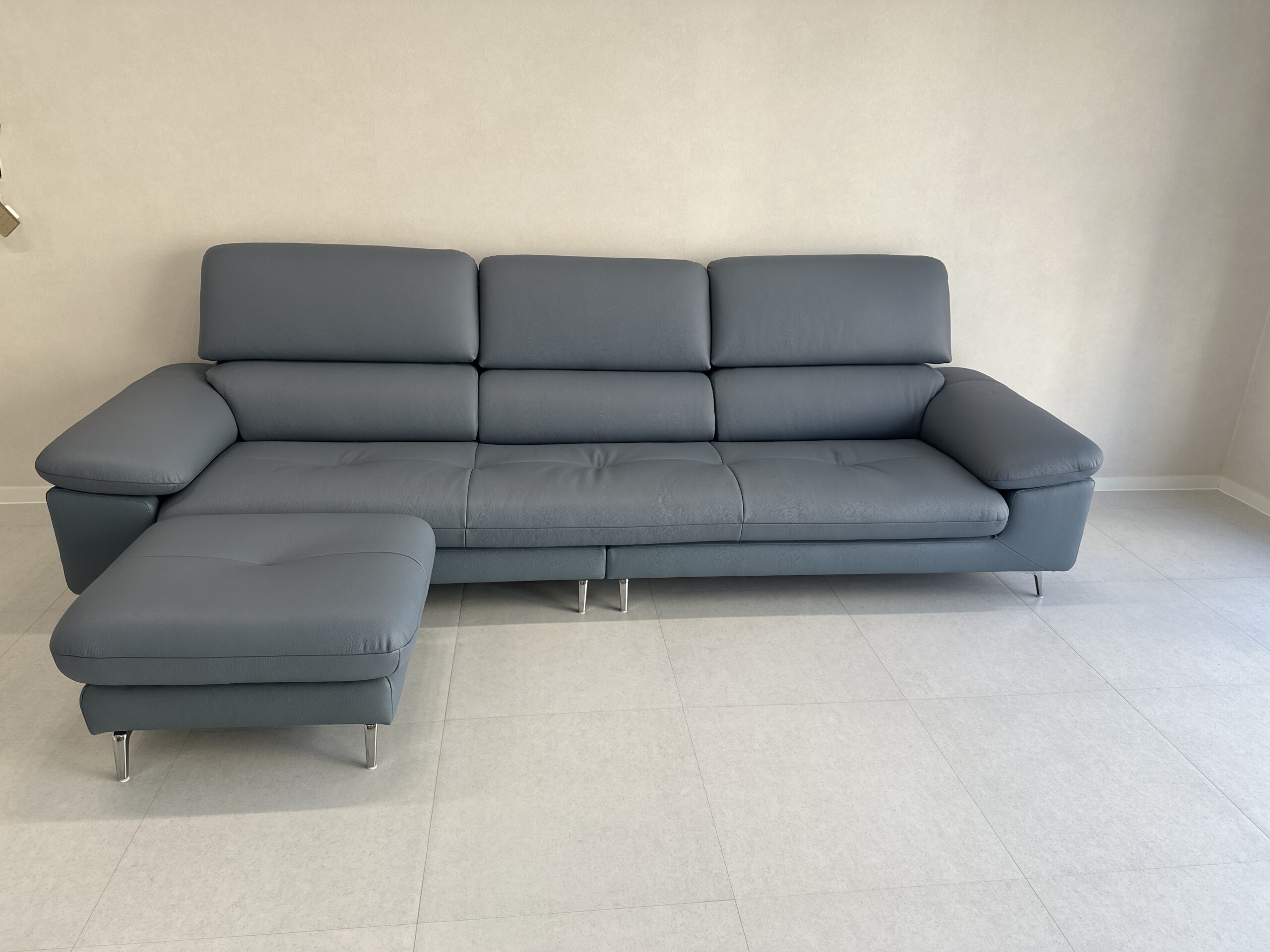 Sofa COMFORA - Sofa Băng Cao Cấp Tinh Tế Tay Vịn Thấp Thoải Mái