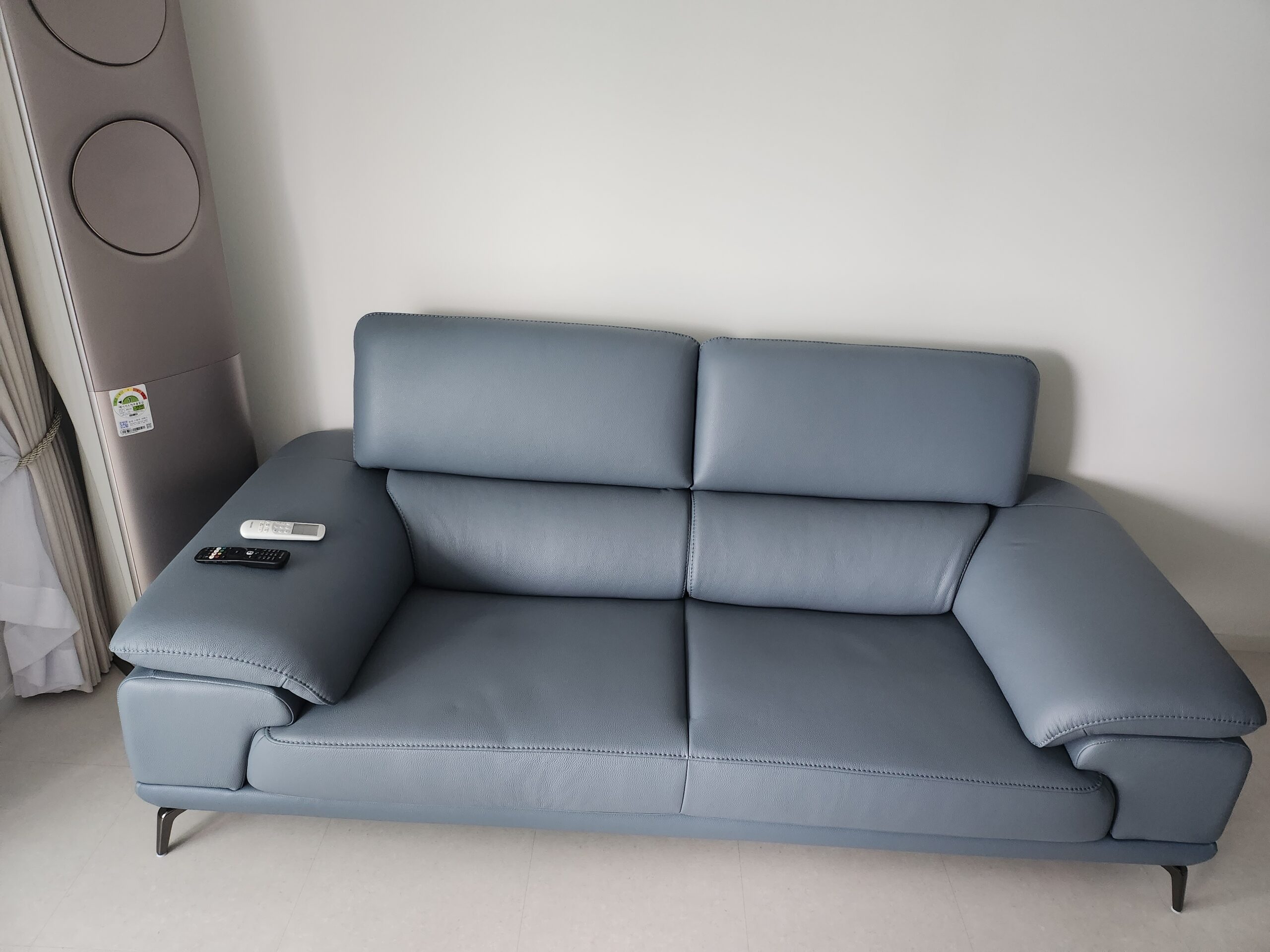 Sofa CONTOUR - Sofa Băng Nhỏ Gọn 2 Chỗ Cho Chung Cư