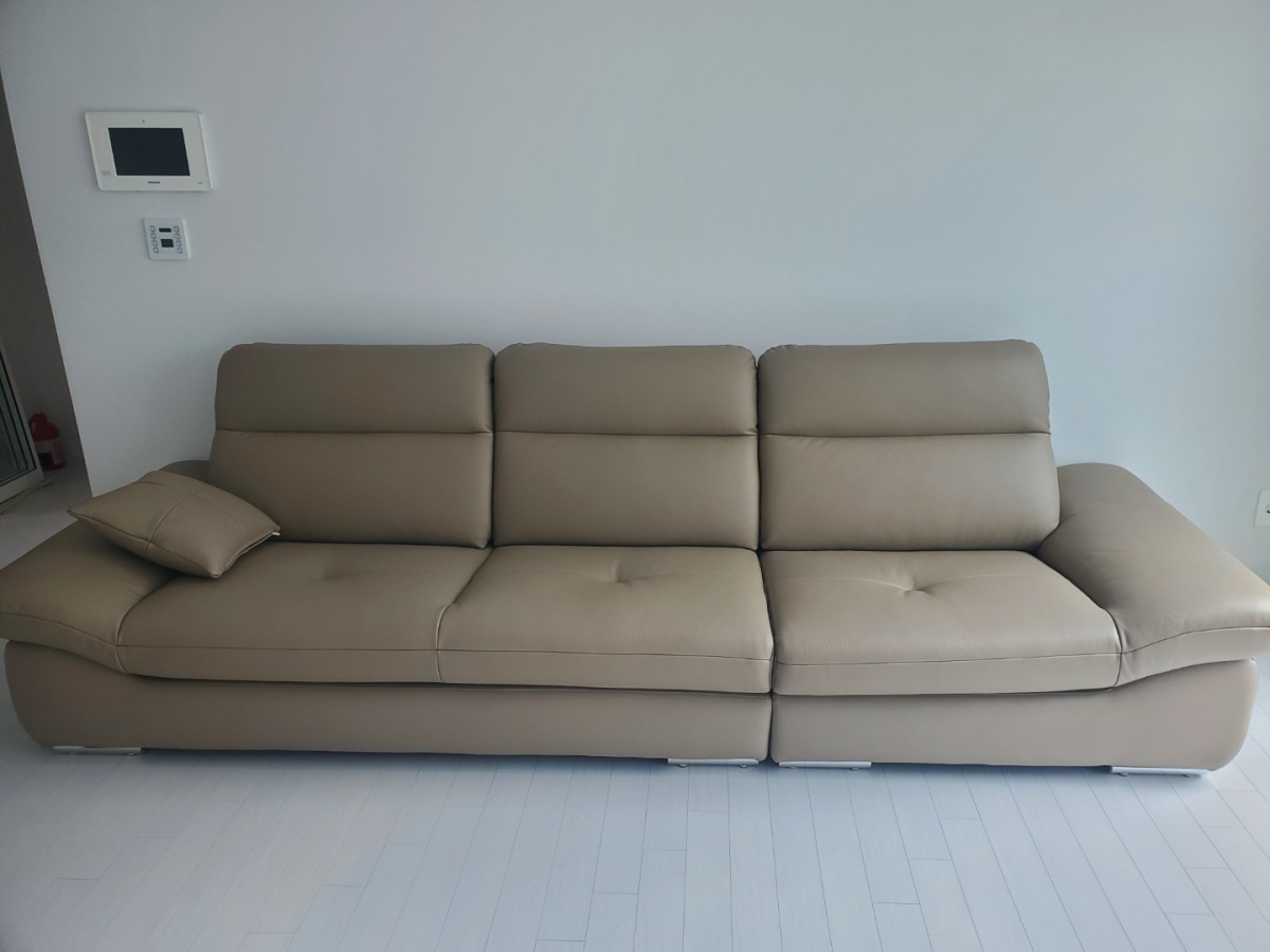 sofa Corso thực tế tại nhà khách