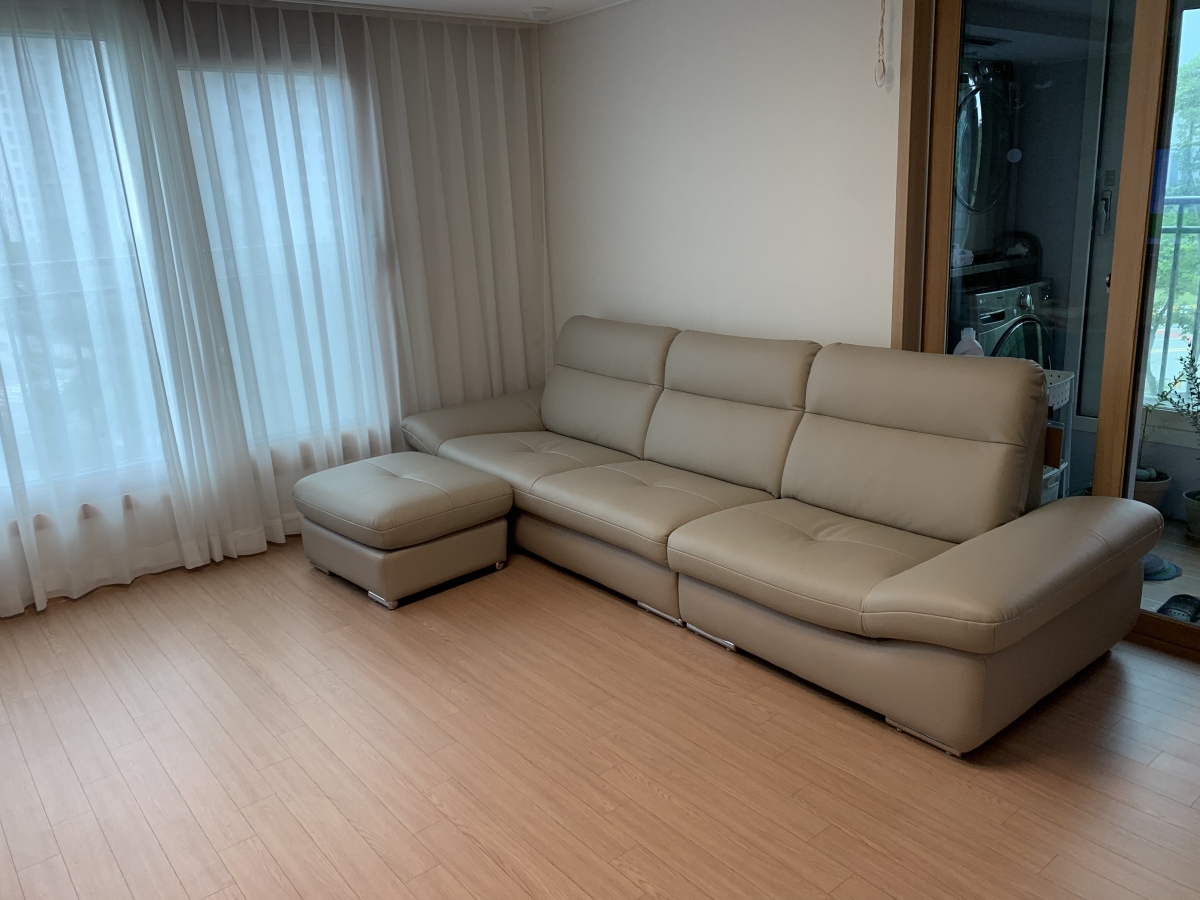 sofa Corso thực tế tại nhà khách