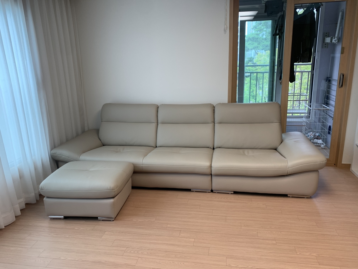 sofa Corso thực tế tại nhà khách
