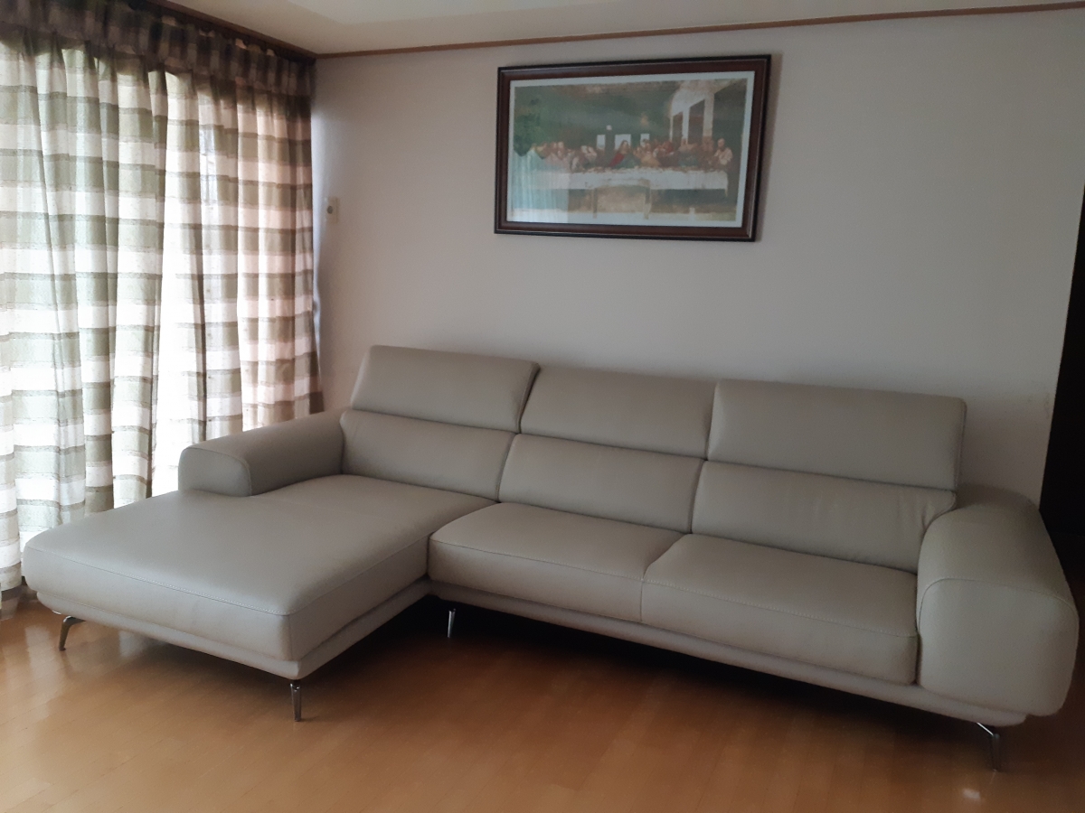 Sofa FINIAL - Sofa Bọc Da Lệch Góc Kiểu Dáng Bắc Âu Trang Nhã