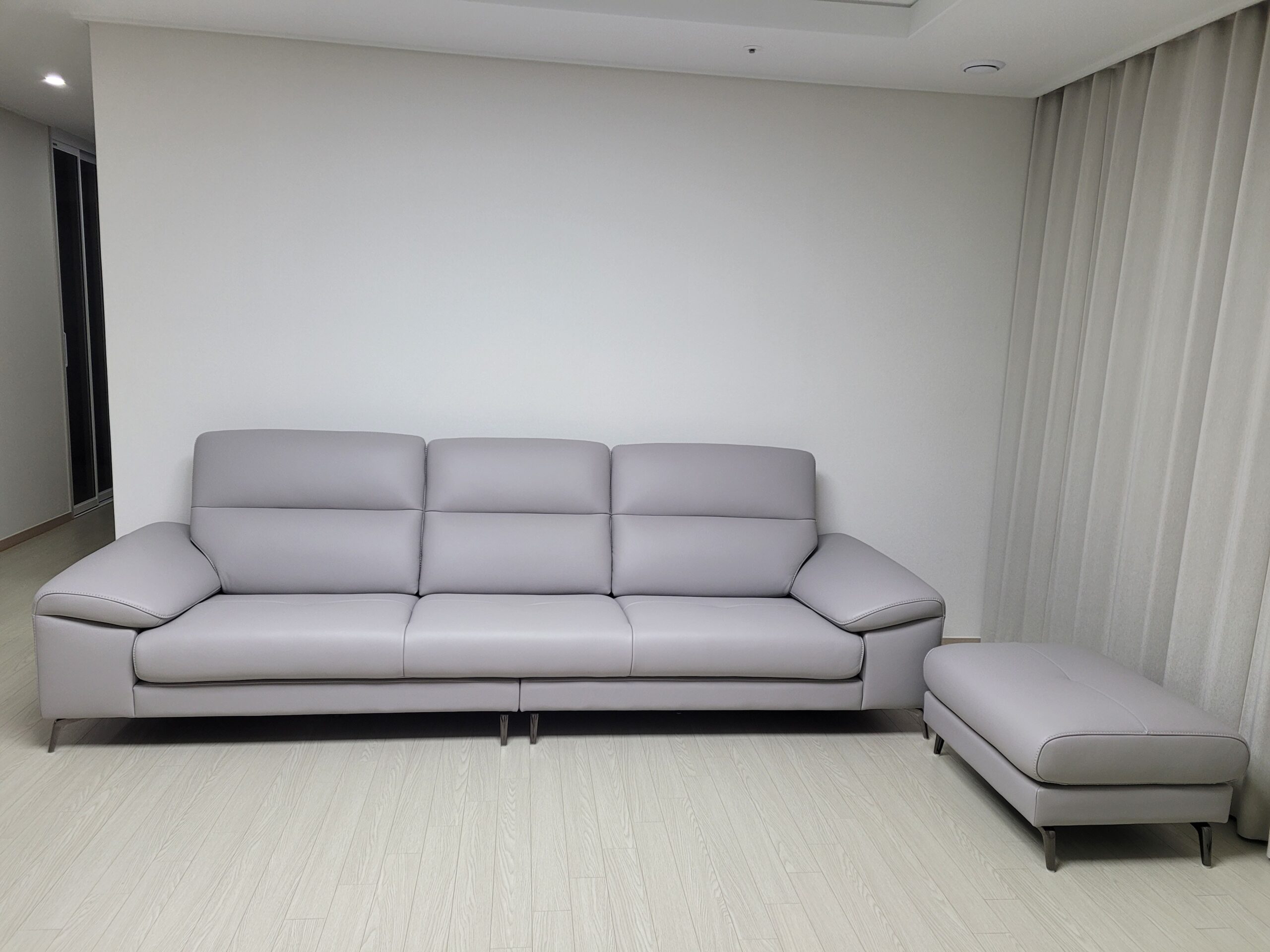 Sofa FORMORY - Sofa Da Dáng Văng Thư Giãn Cho Phòng Khách