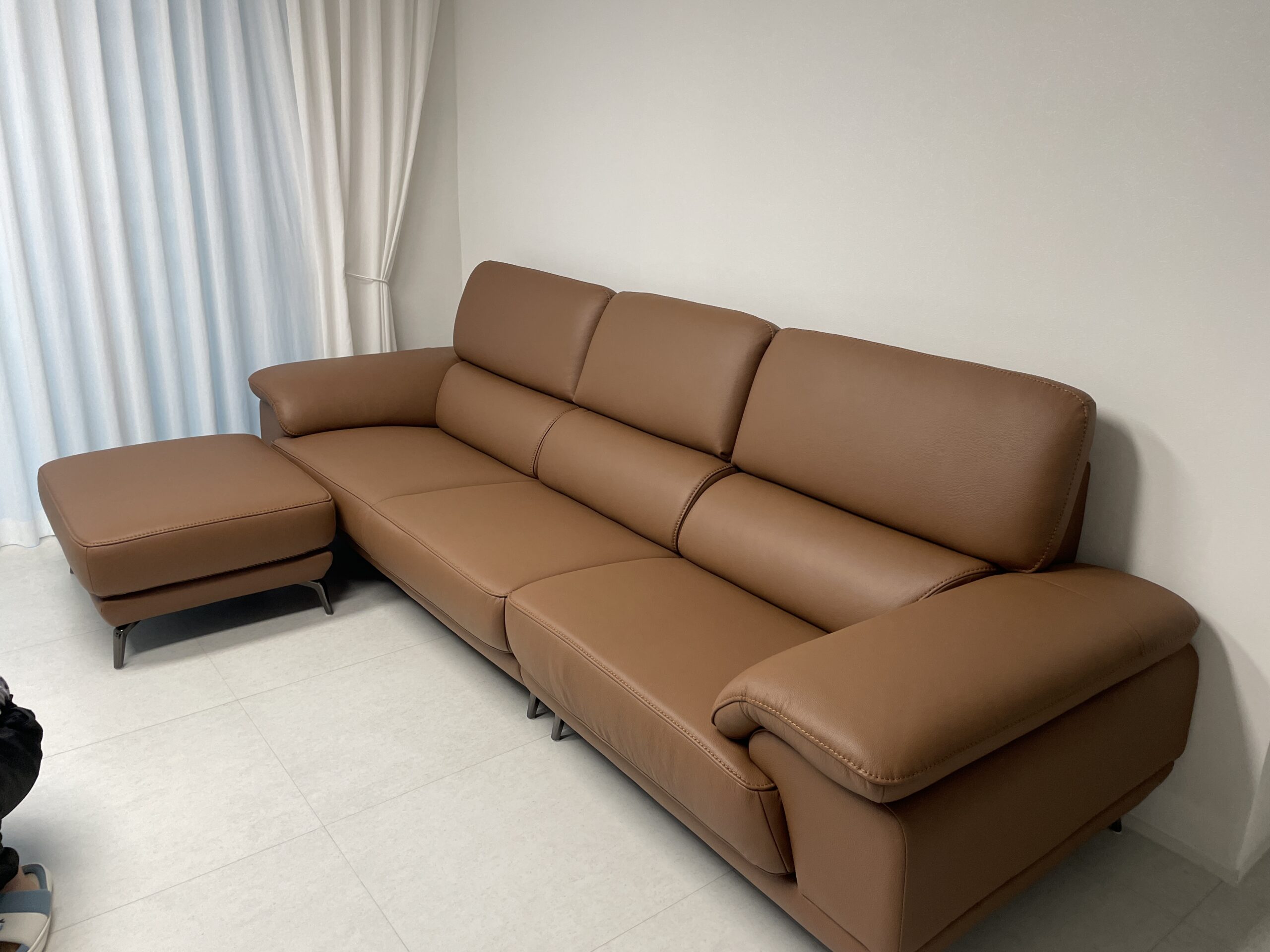 Sofa FURNISH - Sofa Băng Bọc Da Thiết Kế Tinh Tế Cho Phòng Khách Tối Giản
