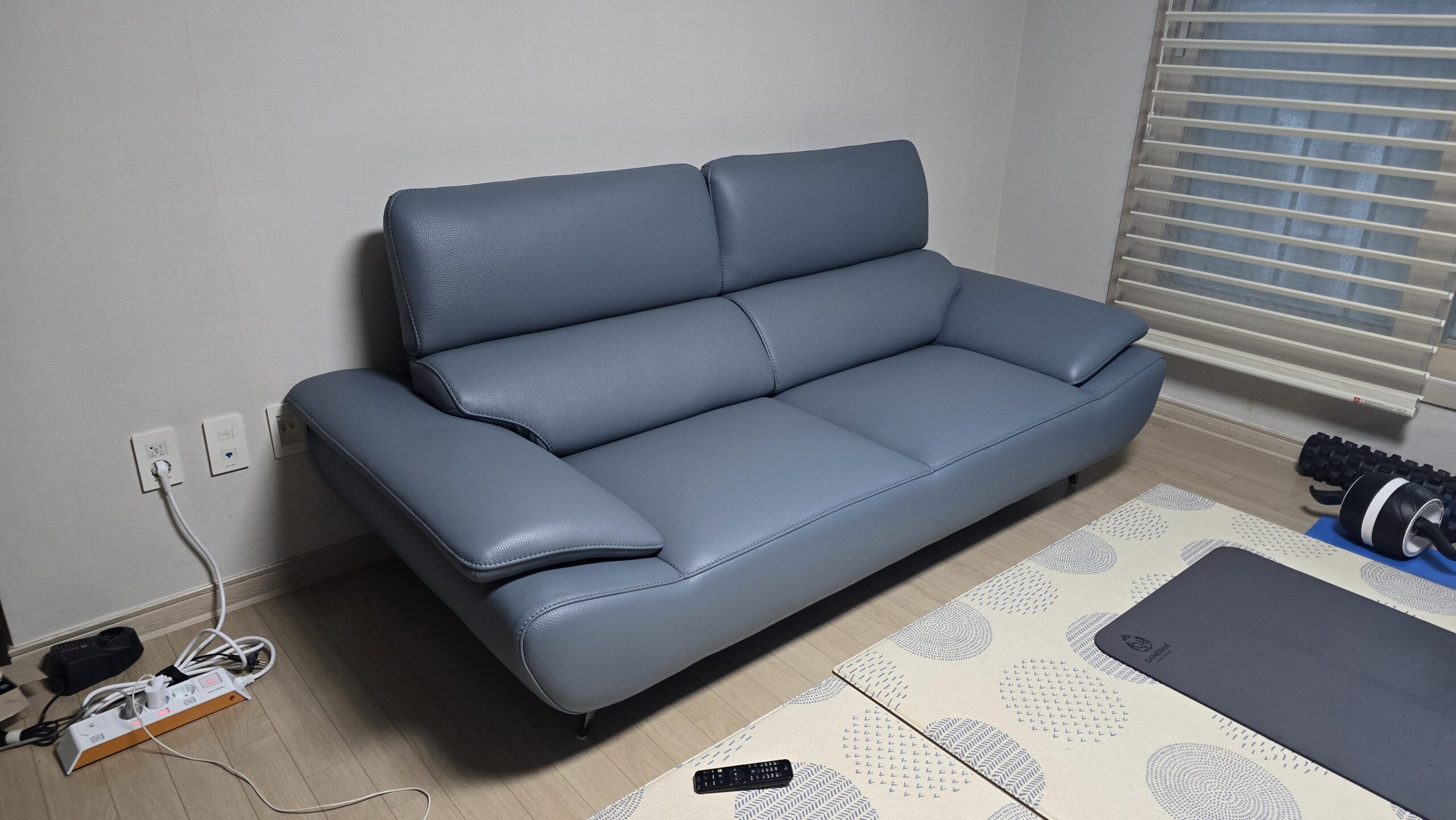Sofa GARDENIA - Sofa Băng 2 Chỗ Nhỏ Gọn Cho Phòng Khách Mini
