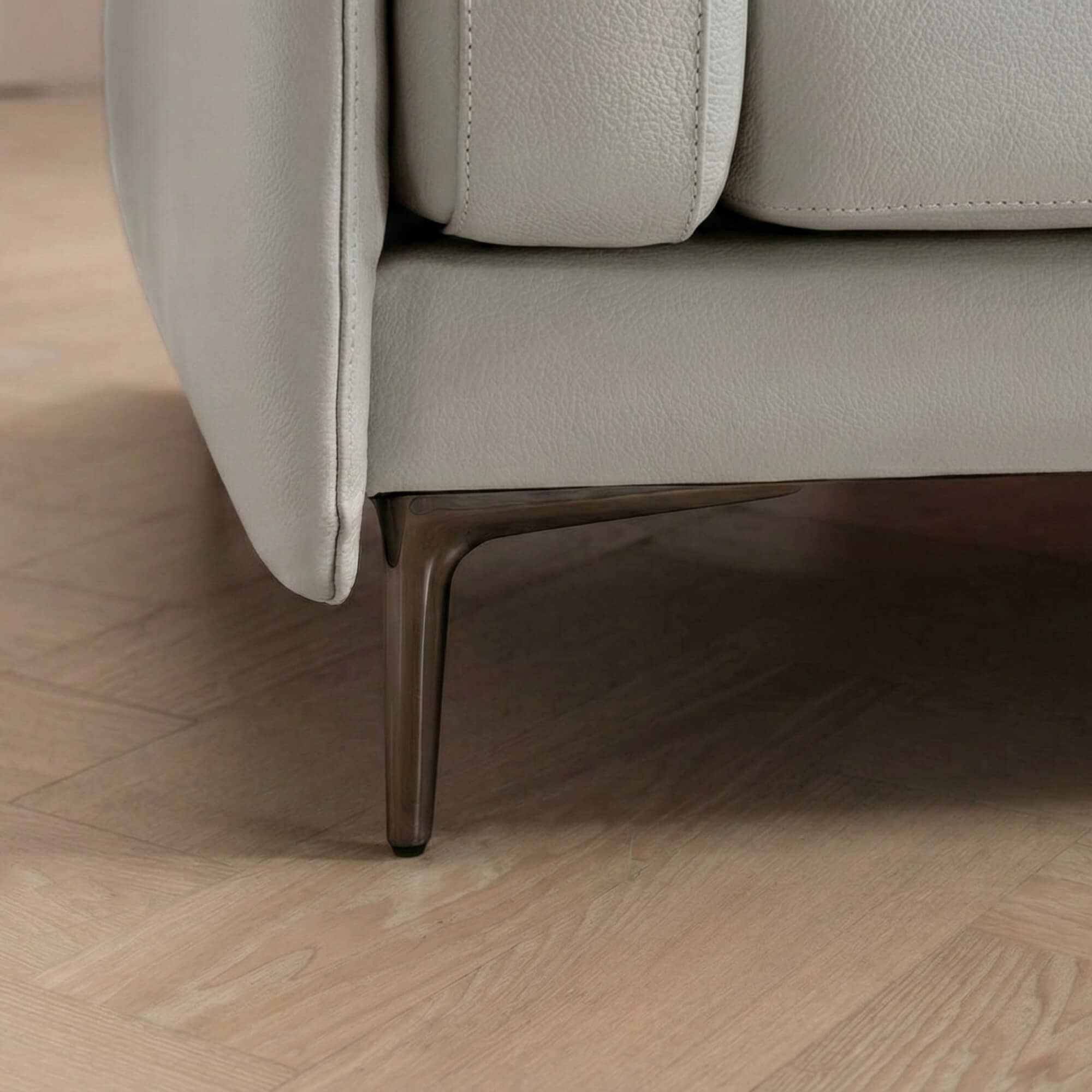 Sofa LUMI - Sofa Da Hiện Đại Thiết Kế Thanh Mảnh Cho Phòng Khách Tinh Tế