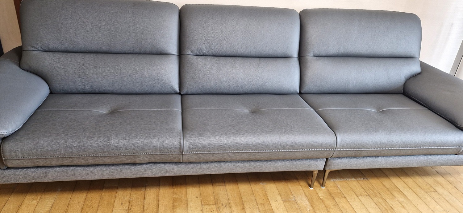 Sofa MODESTO – Sofa Da Dáng Băng Cao Cấp 4 Chỗ Tạy Vịn DayBed 