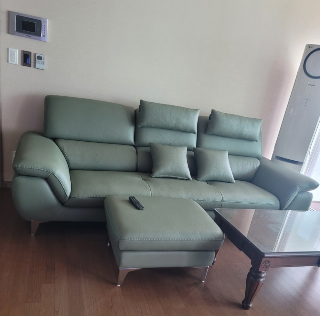 Sofa MYORA - Sofa Băng Thiết kế Đơn Giản Phù Hợp Mọi Không Gian