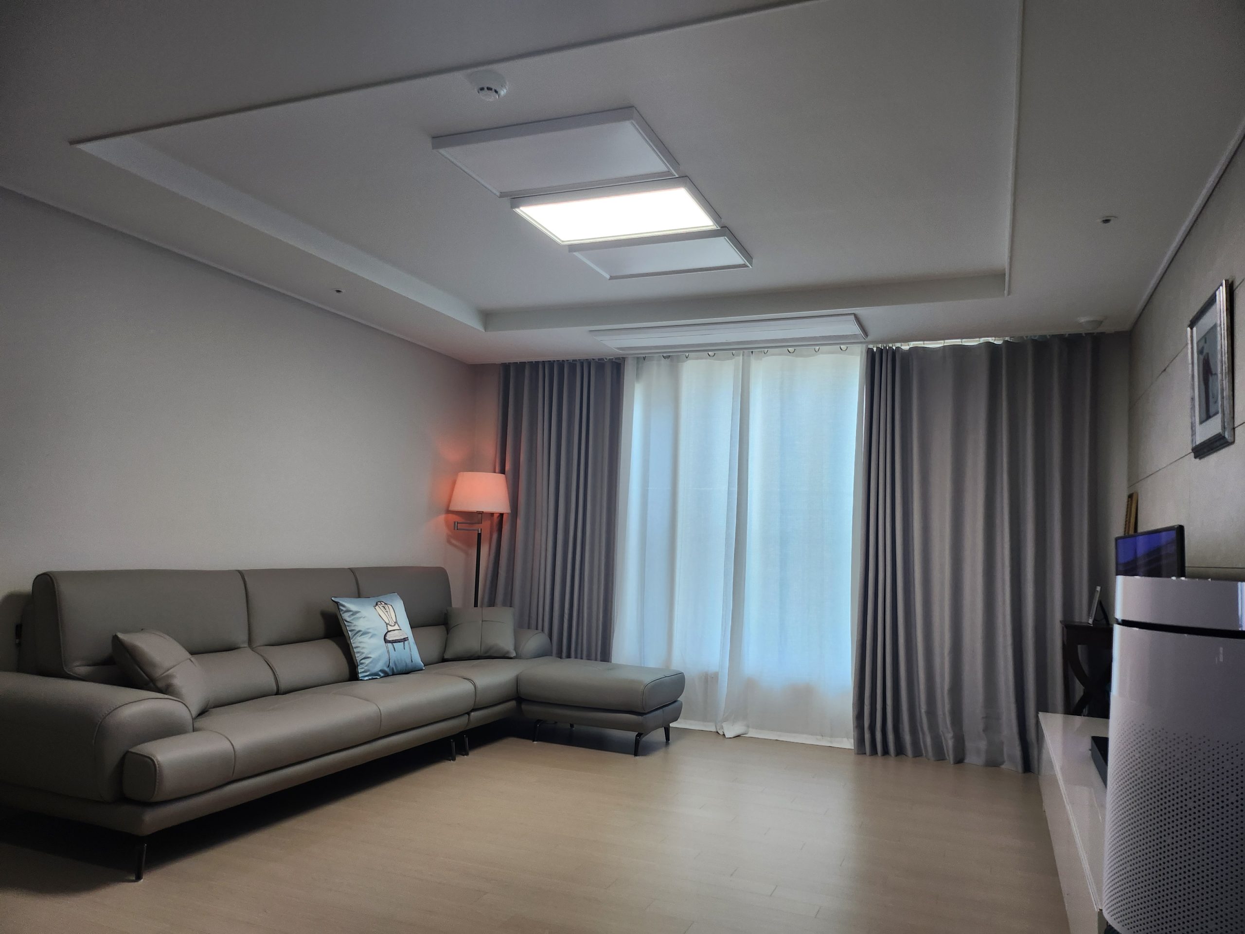 Sofa NESTEEN - Sofa Hiện Đại Bọc Da Cao Cấp Thiết Kế Tay Tròn Độc Đáo