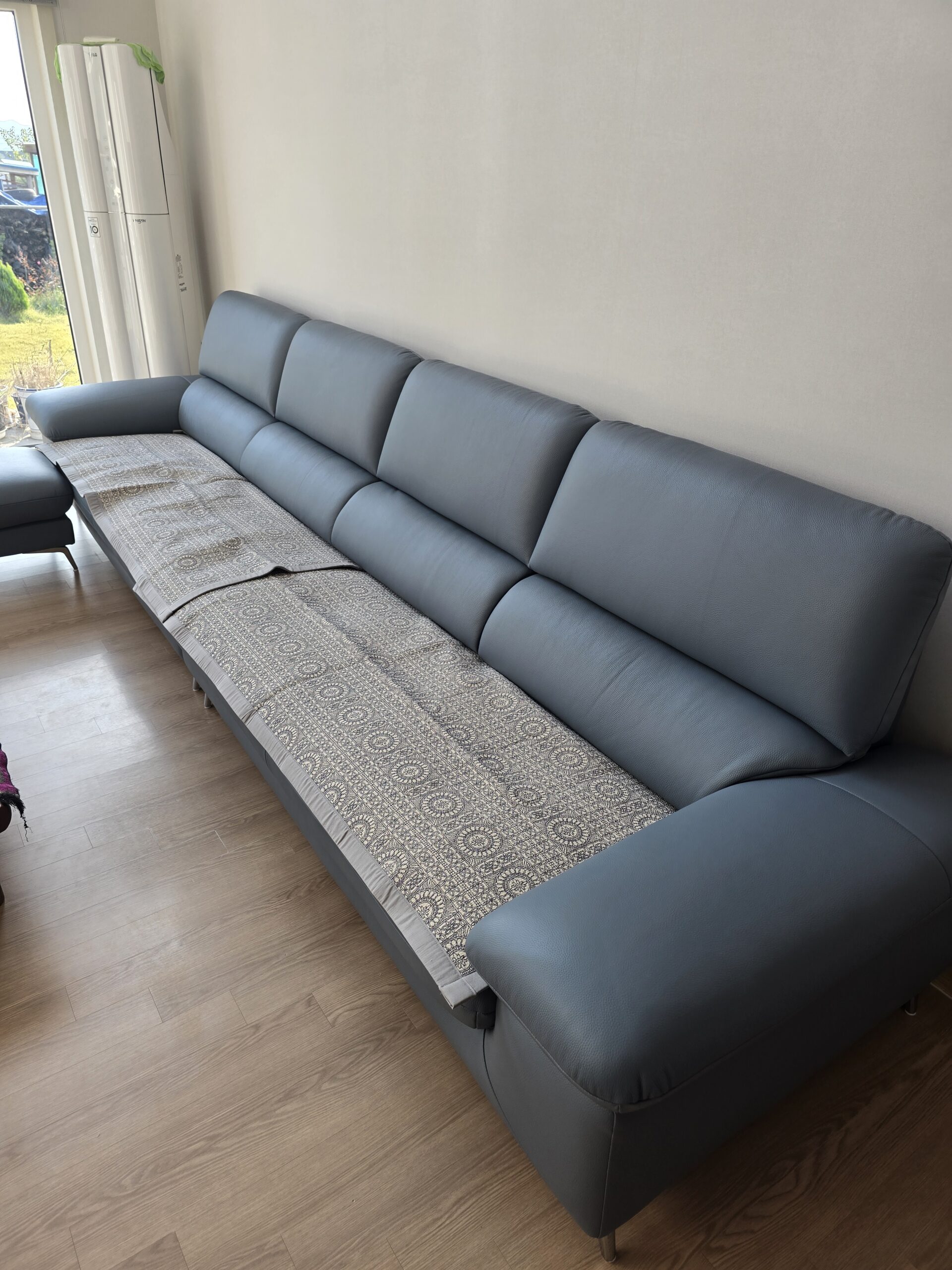 Sofa RUCELLEUX - Sofa Băng Cỡ Lớn Thiết Kế Tối Giản Hiện Đại