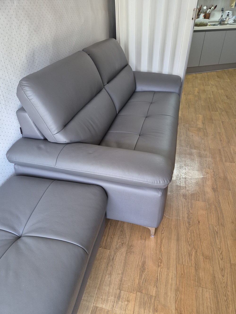 Sofa SINKIN - Sofa Băng 2M Nhỏ Gọn Thiết Kế Tối Giản Cho Phòng Khách Mini